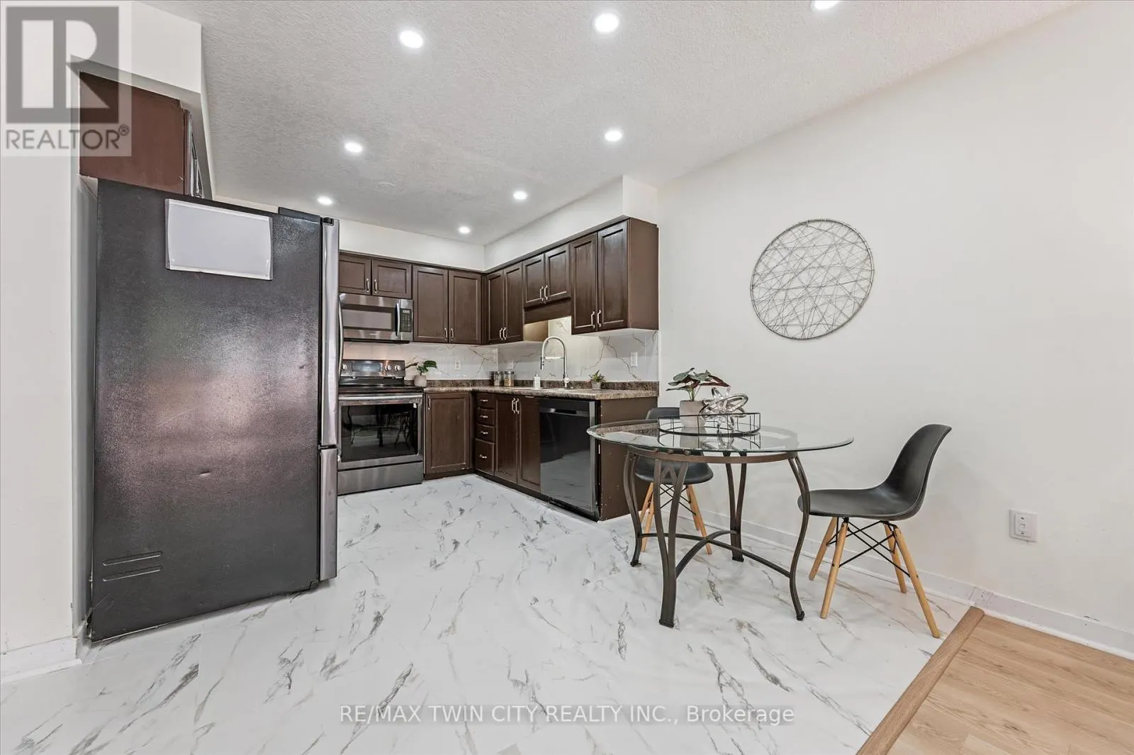 110 ACTIVA AVENUE