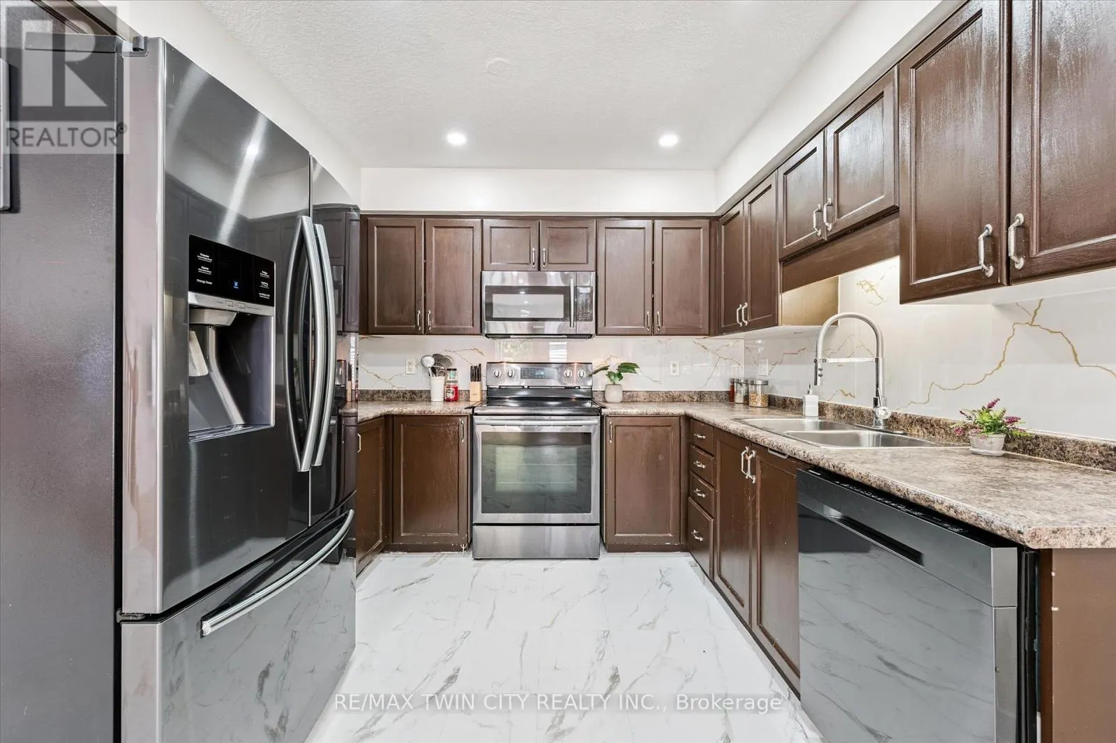 110 ACTIVA AVENUE