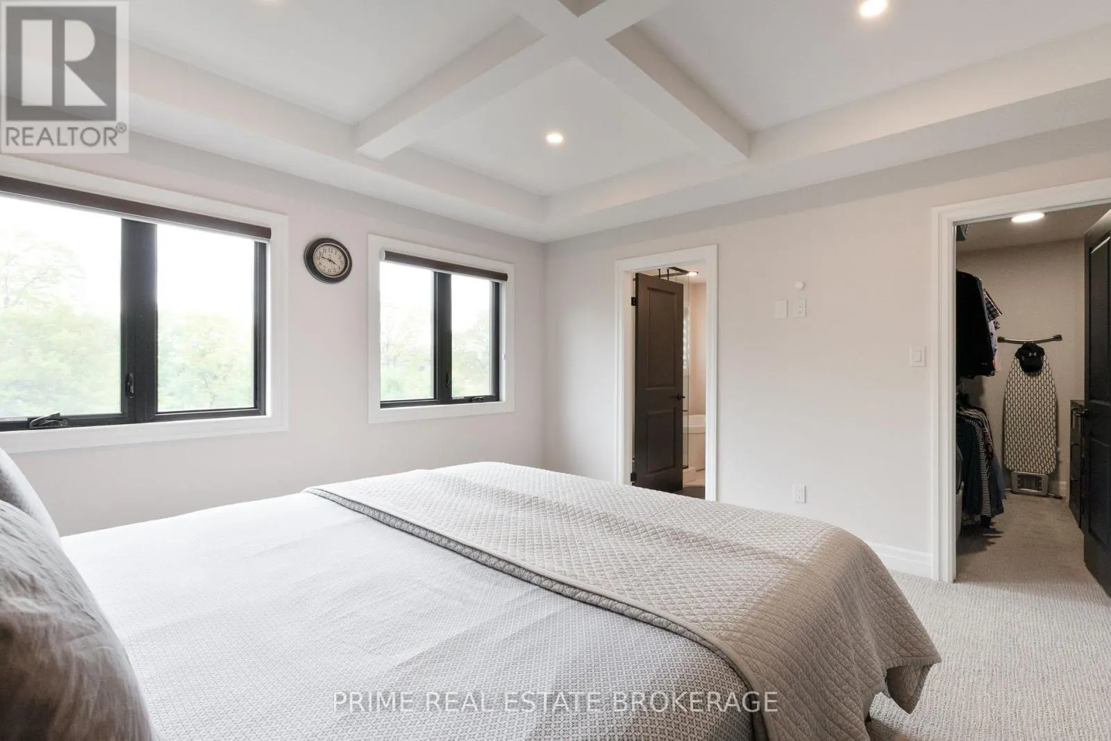 19 ASPEN CIRCLE