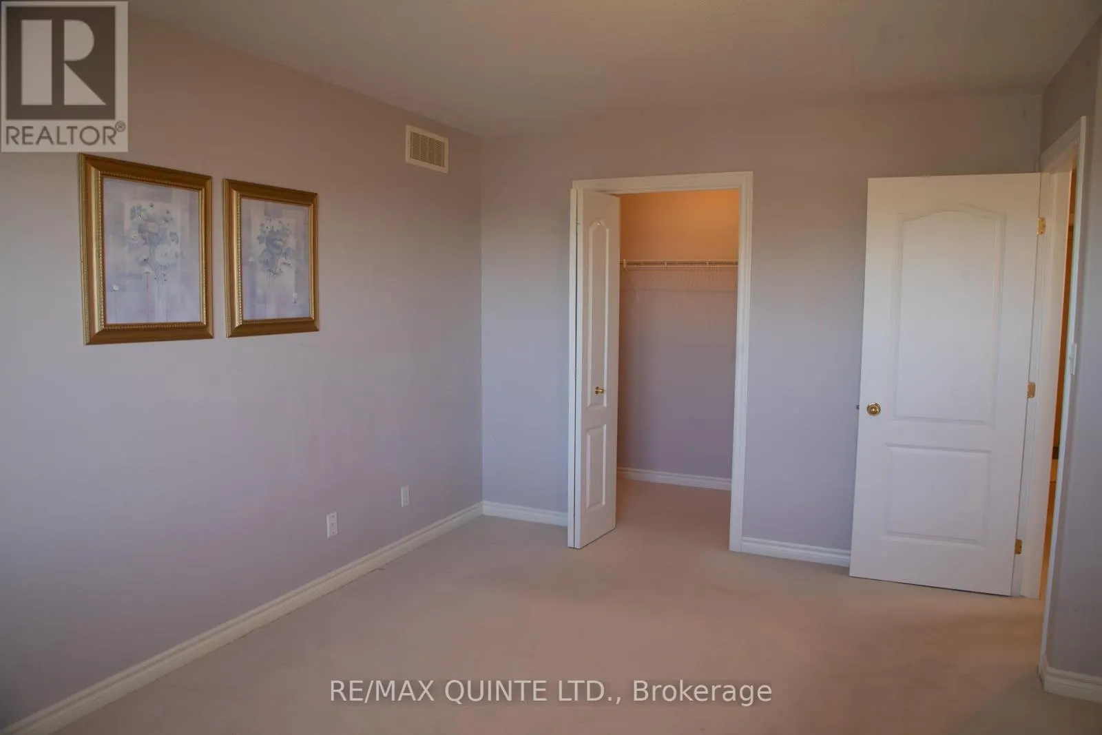 58 HEMLOCK CRESCENT