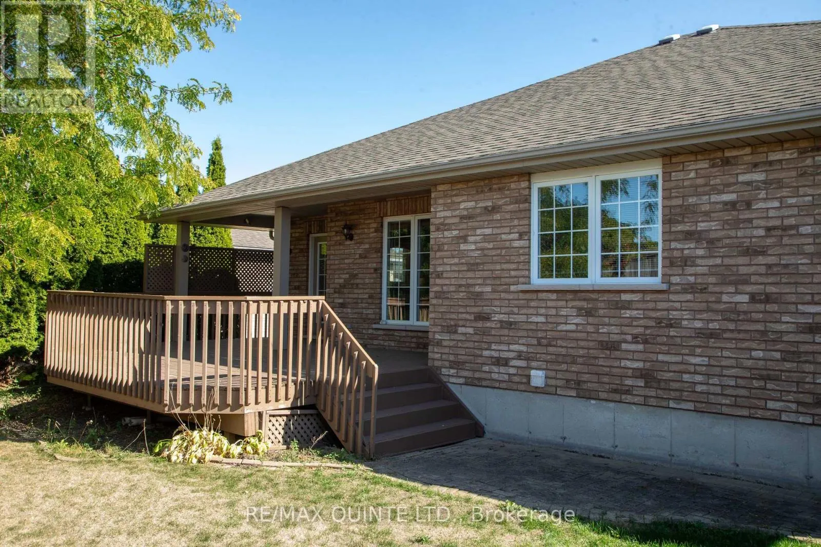 58 HEMLOCK CRESCENT