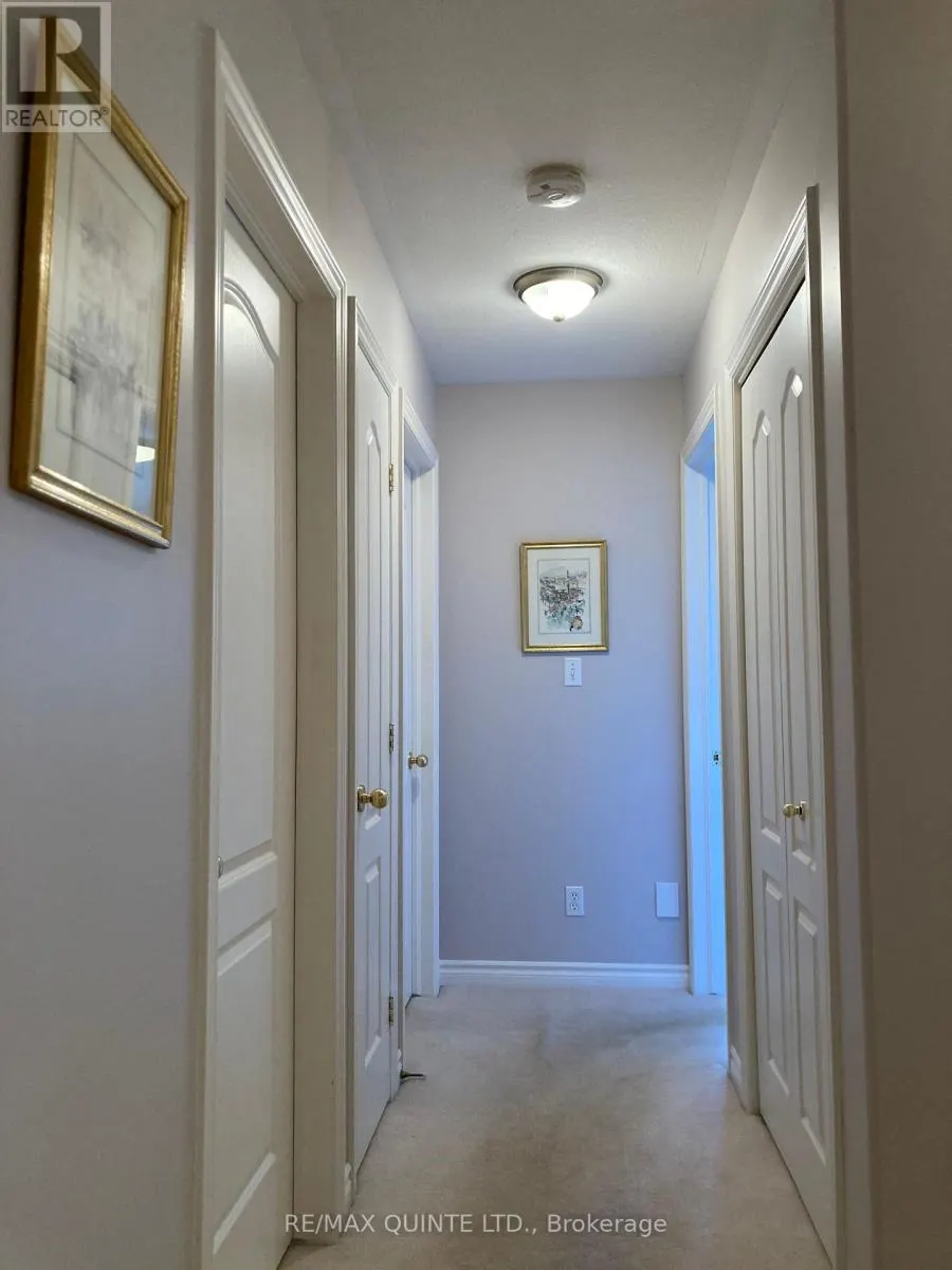 58 HEMLOCK CRESCENT