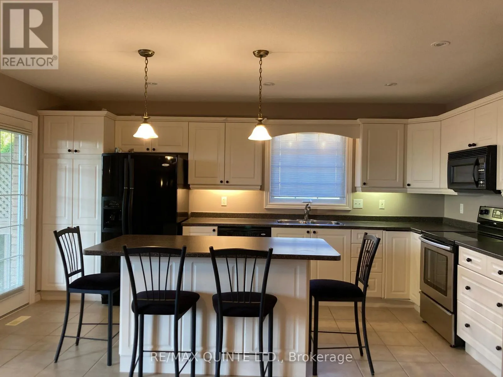 58 HEMLOCK CRESCENT