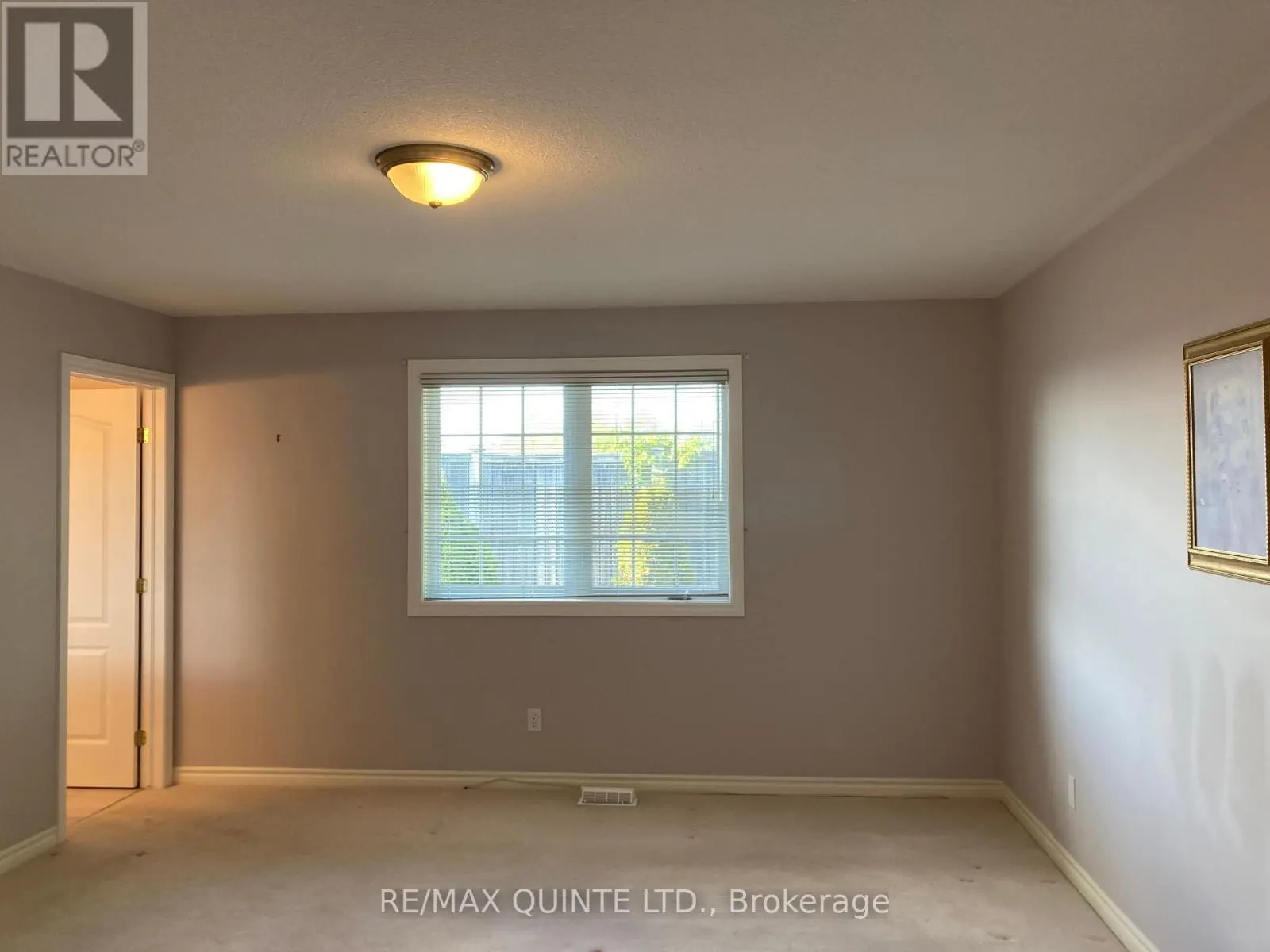 58 HEMLOCK CRESCENT