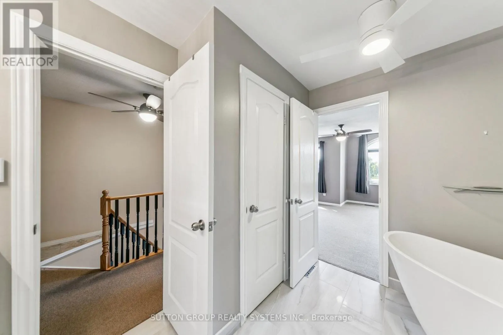 57 FOXBOROUGH DRIVE