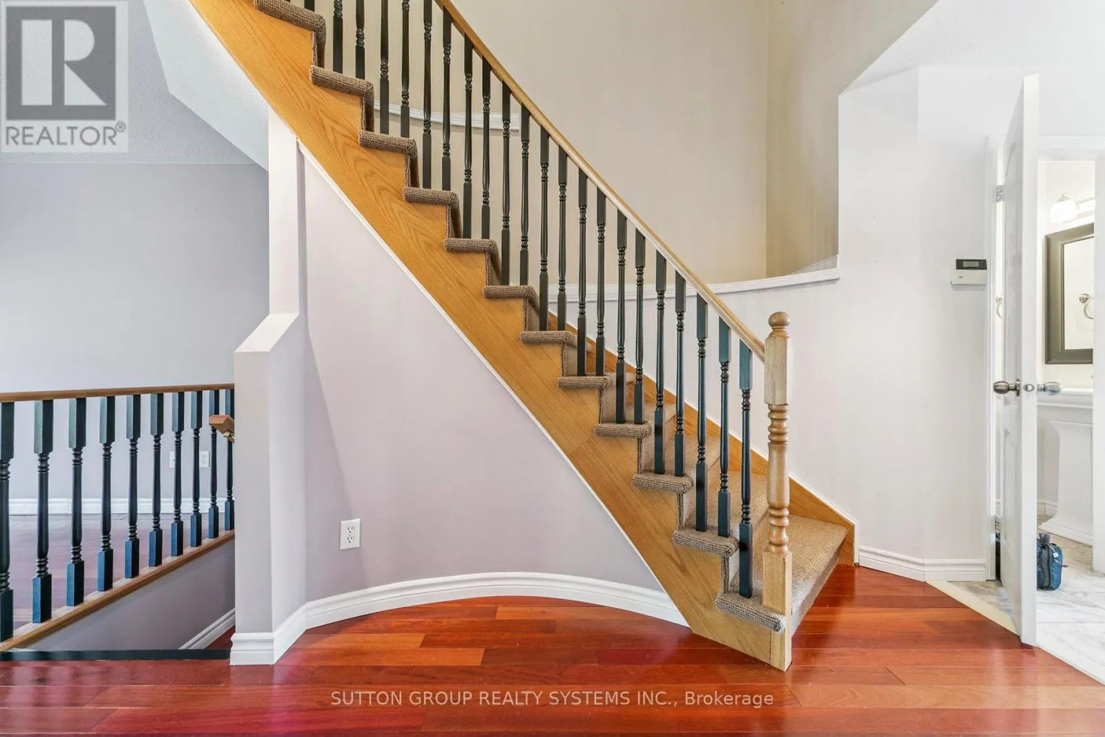 57 FOXBOROUGH DRIVE