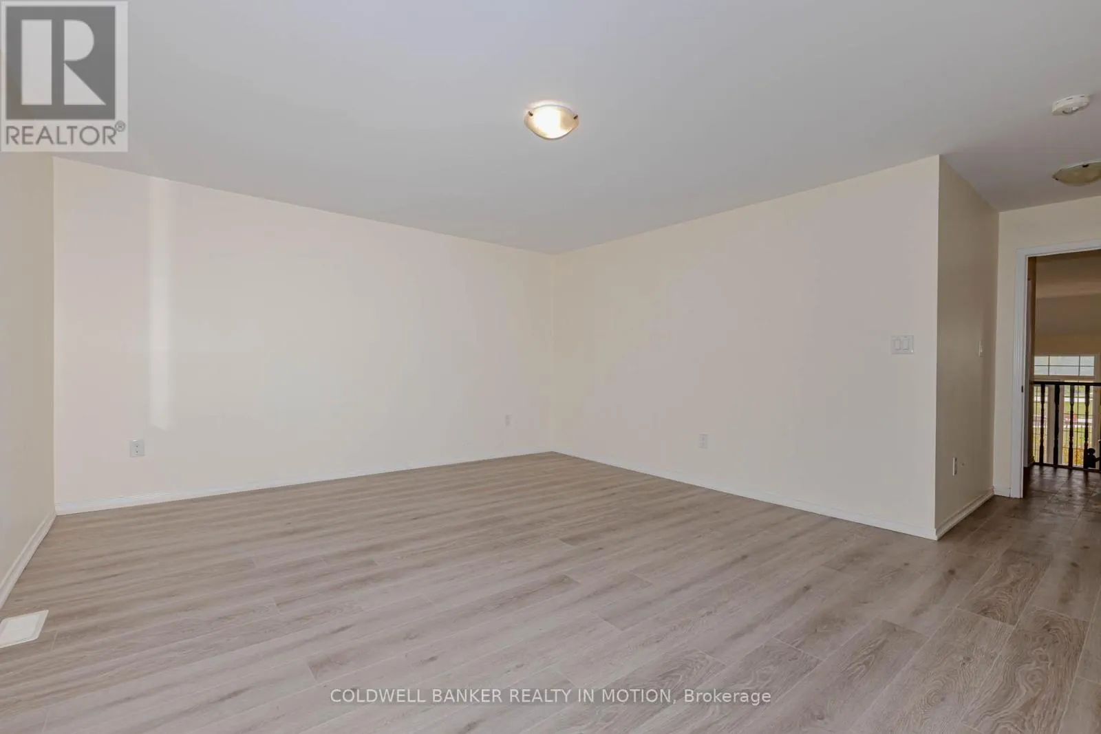 6 ALEXANDRA DRIVE
