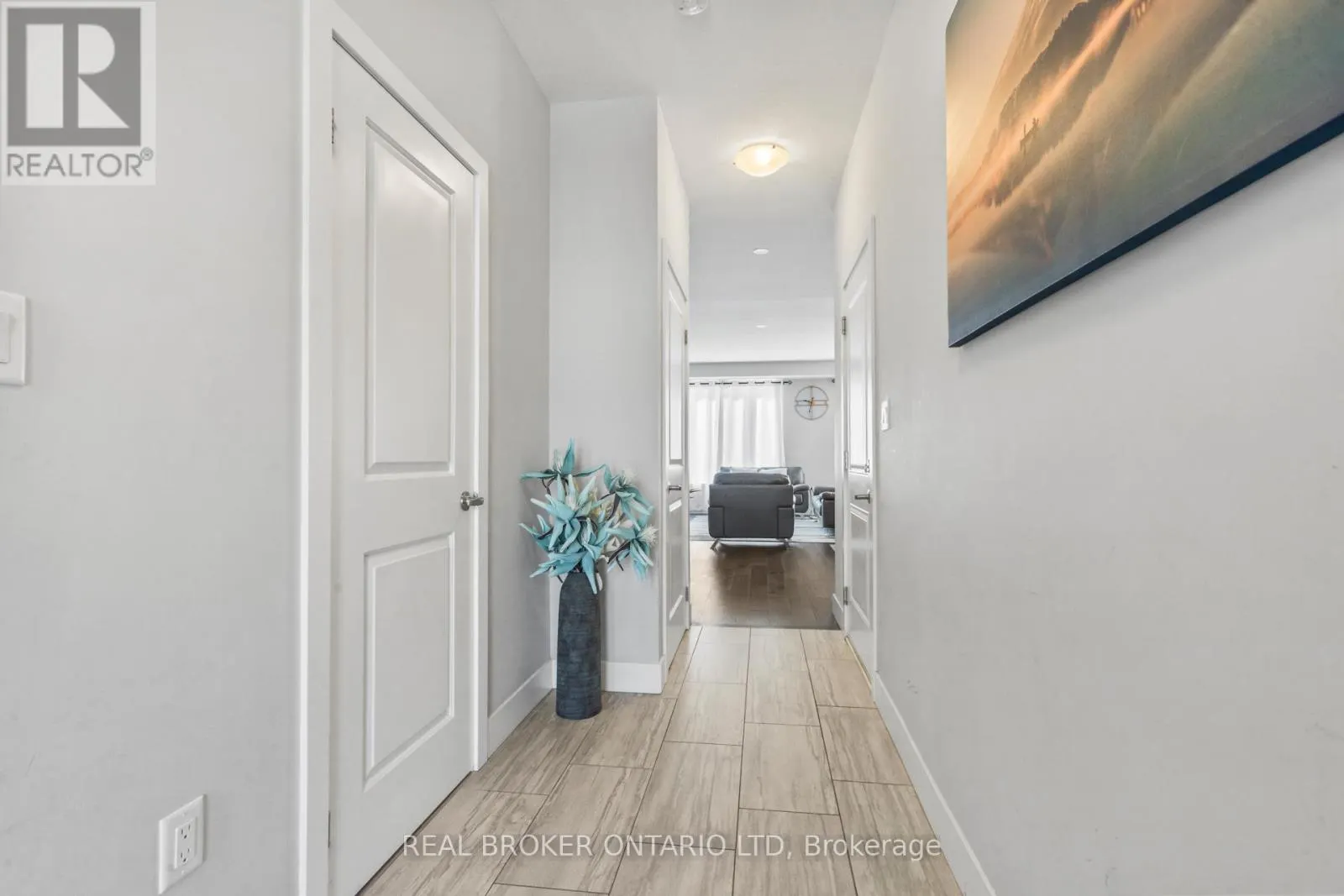43 - 1960 DALMAGARRY ROAD, #43