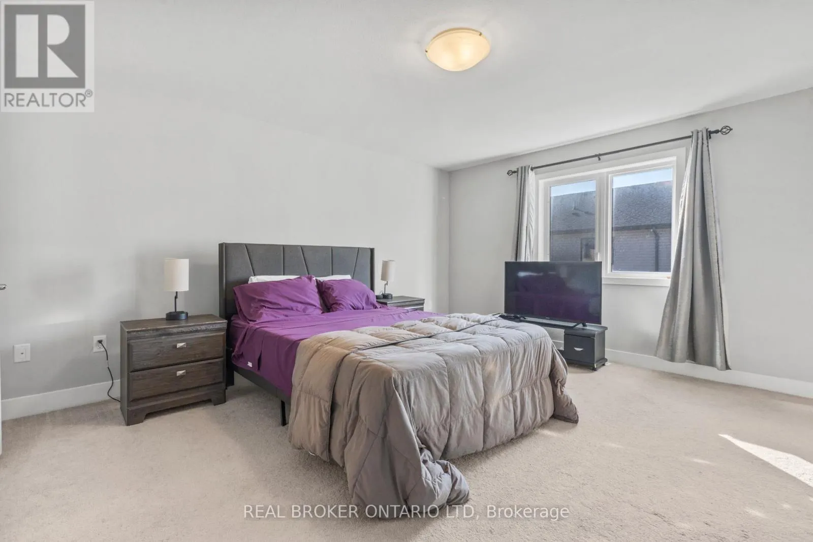 43 - 1960 DALMAGARRY ROAD, #43