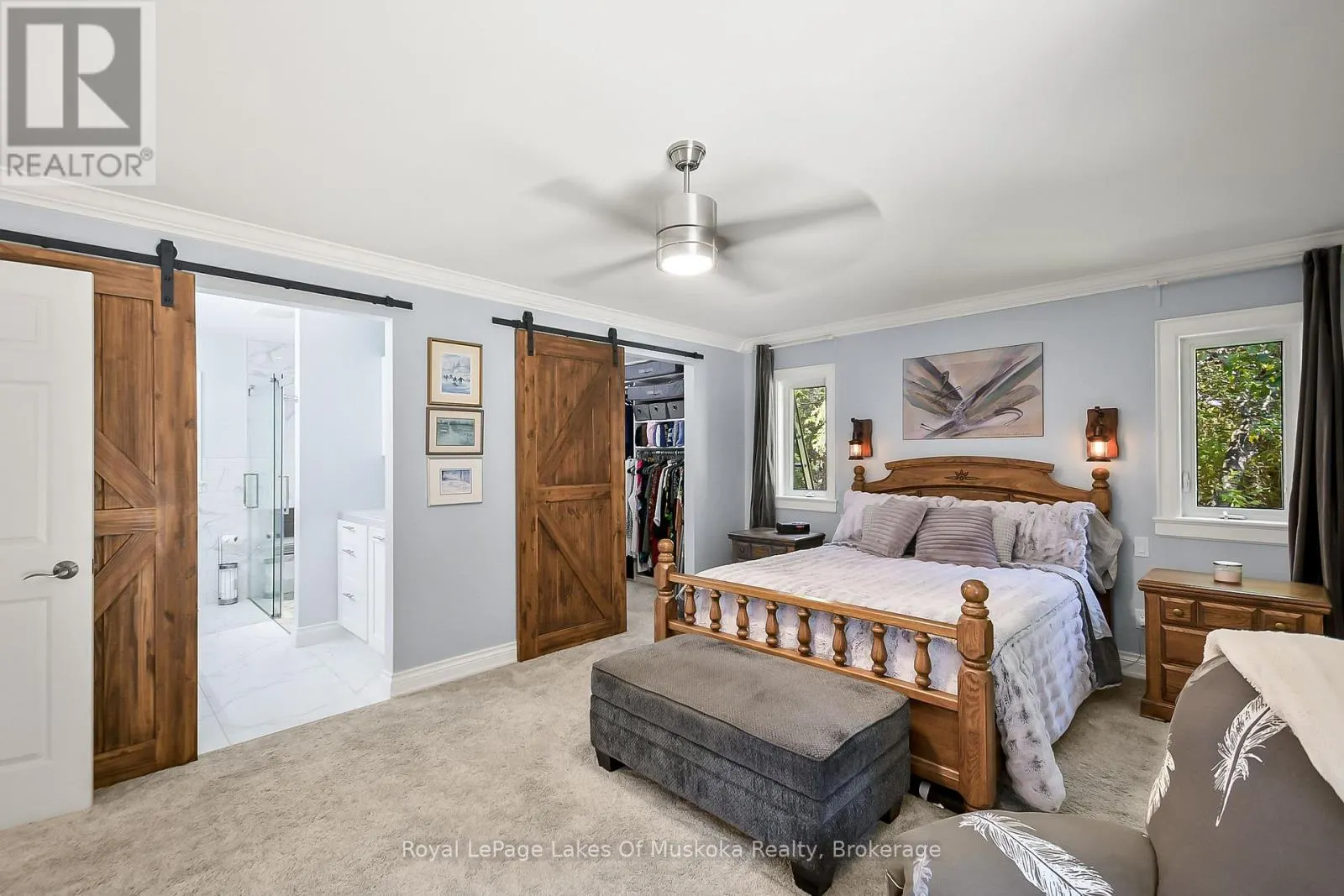 2 LESLIE DRIVE W