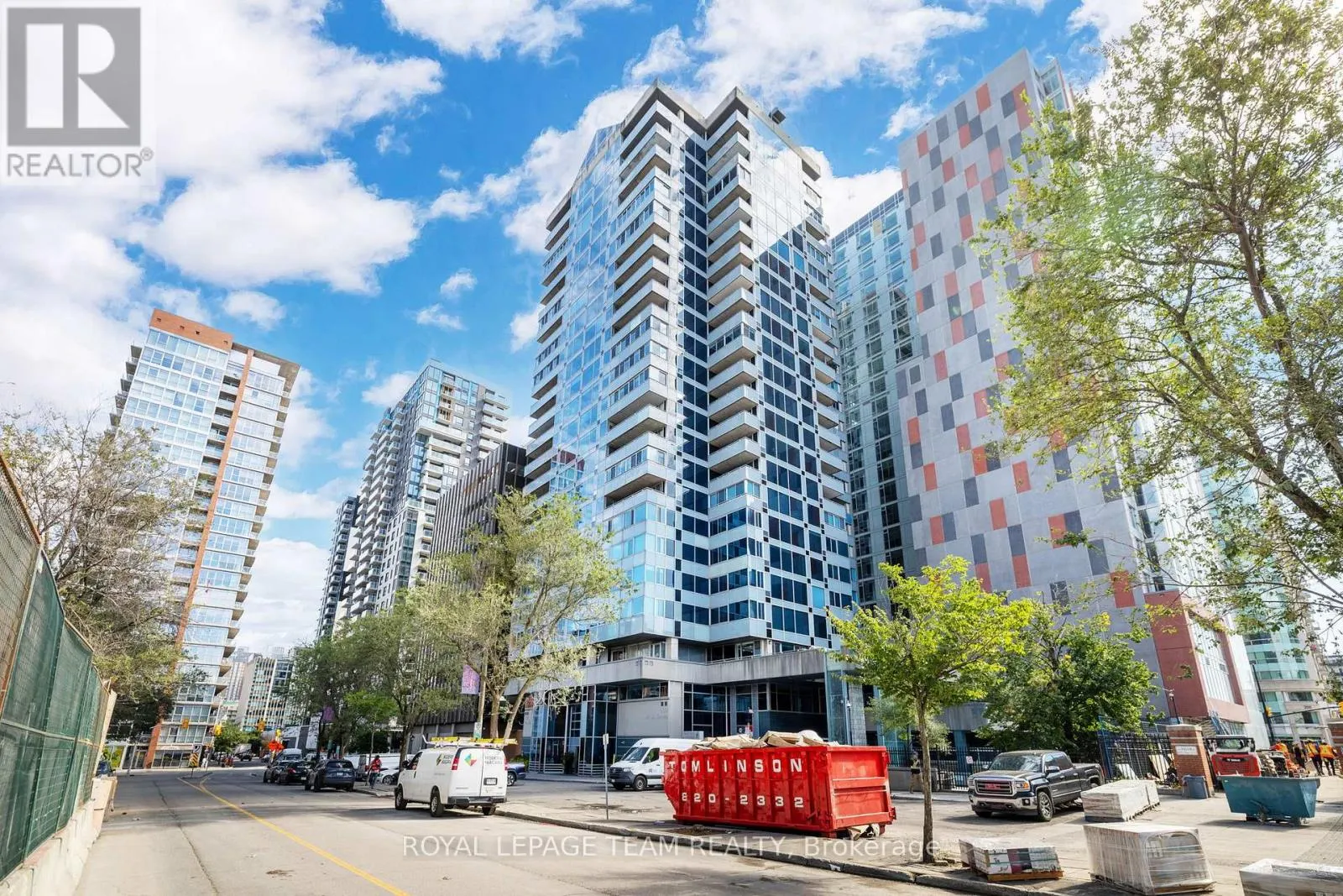 905 - 160 GEORGE STREET