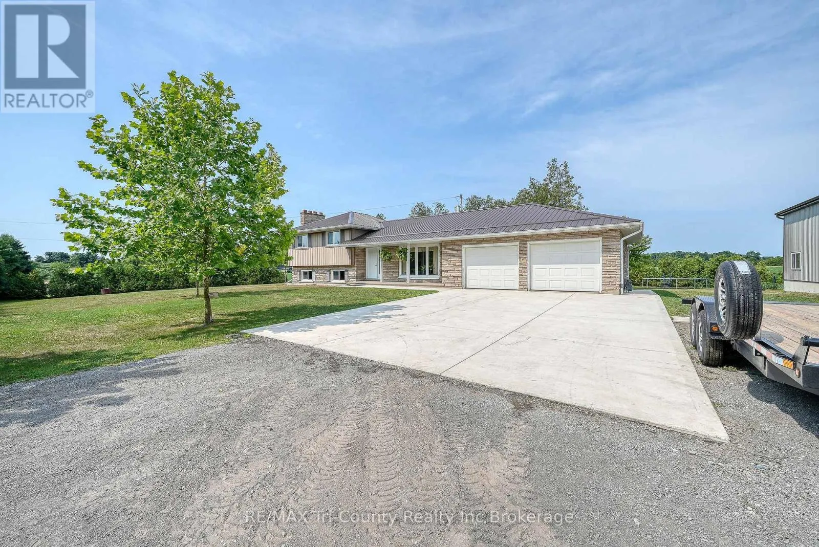 305 NORFOLK COUNTY 28 ROAD