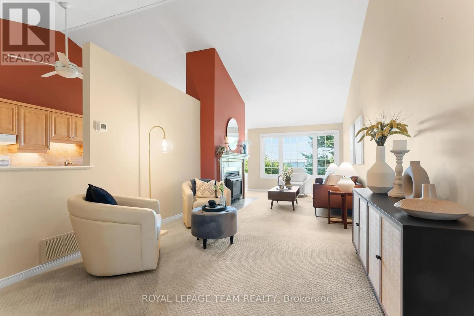 16 OYSTER BAY COURT