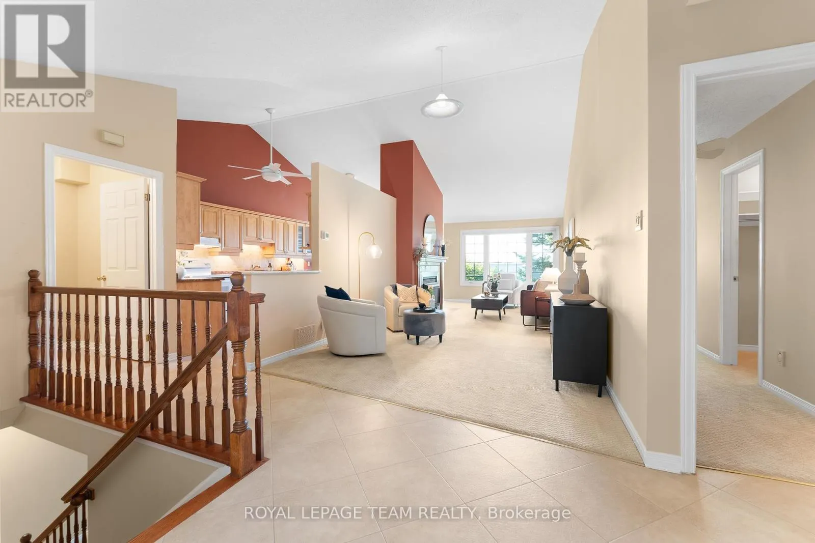 16 OYSTER BAY COURT