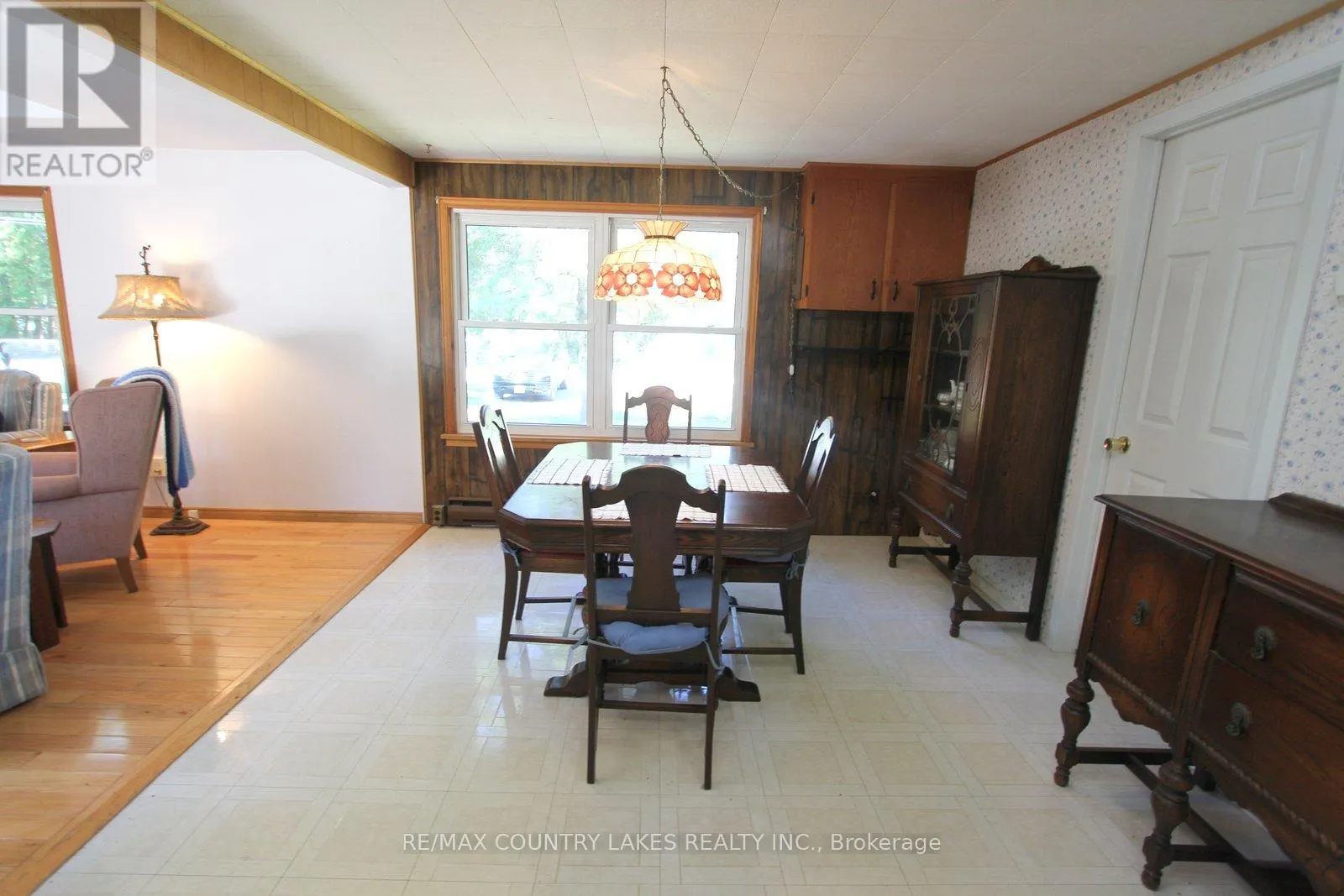 62 PARADISE ROAD