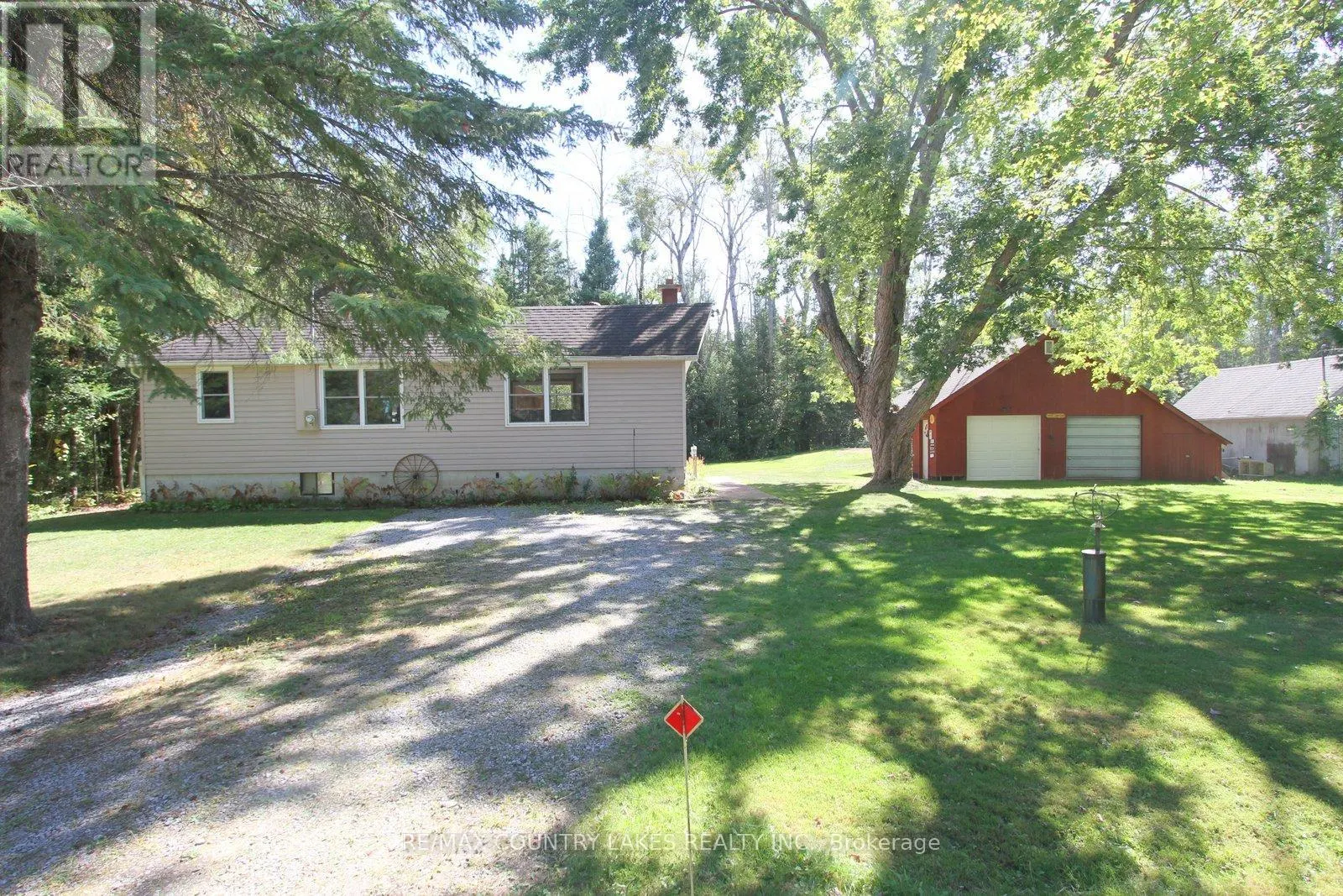 62 PARADISE ROAD