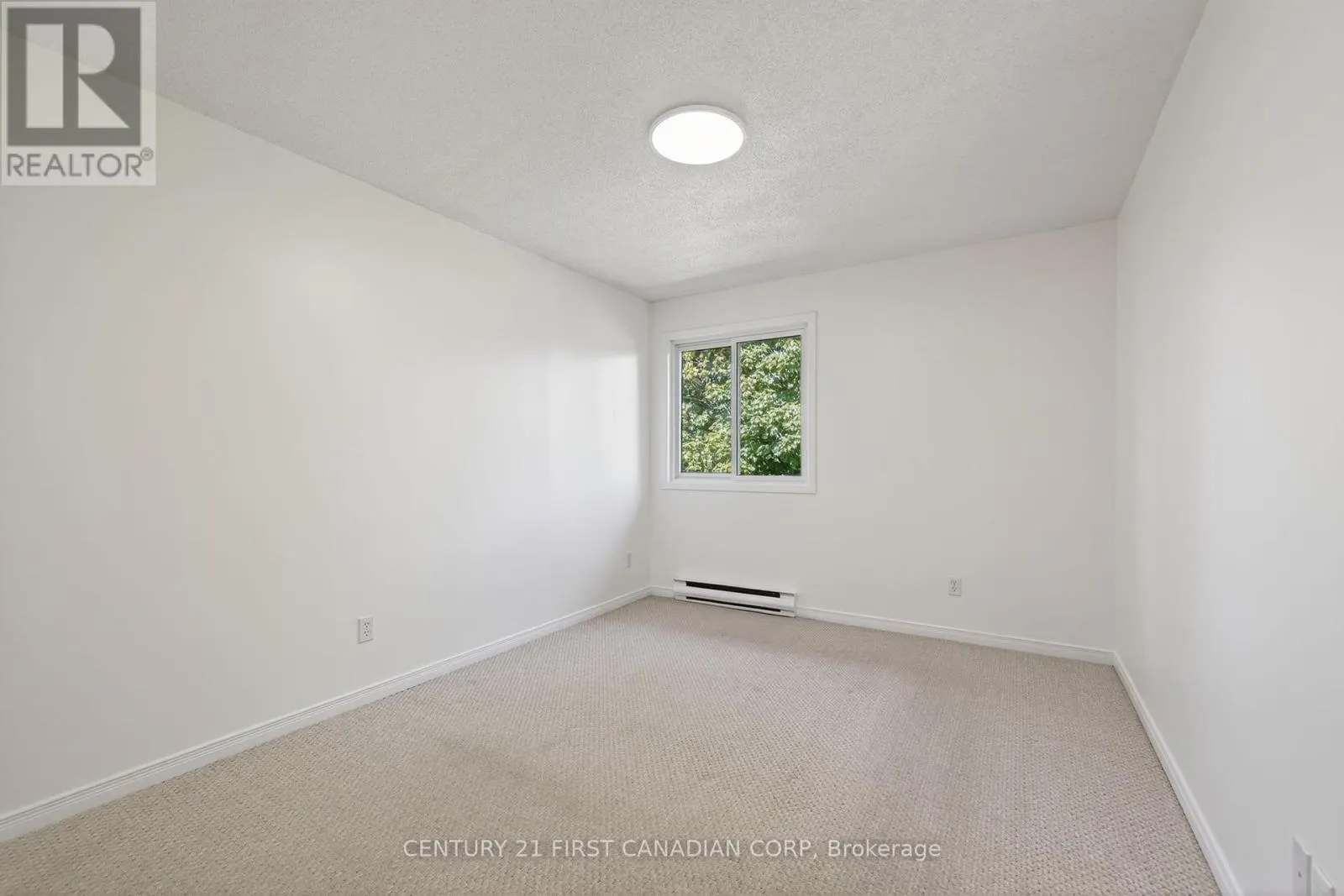 92 - 144 CONWAY DRIVE, #92