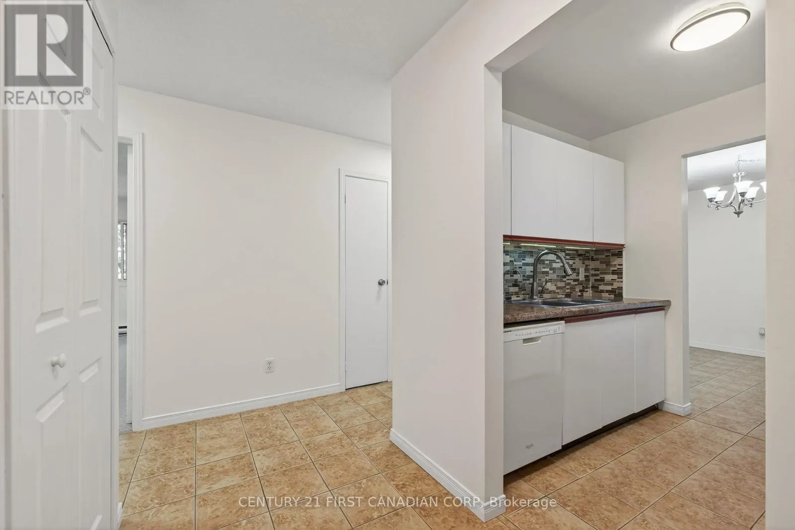 92 - 144 CONWAY DRIVE, #92