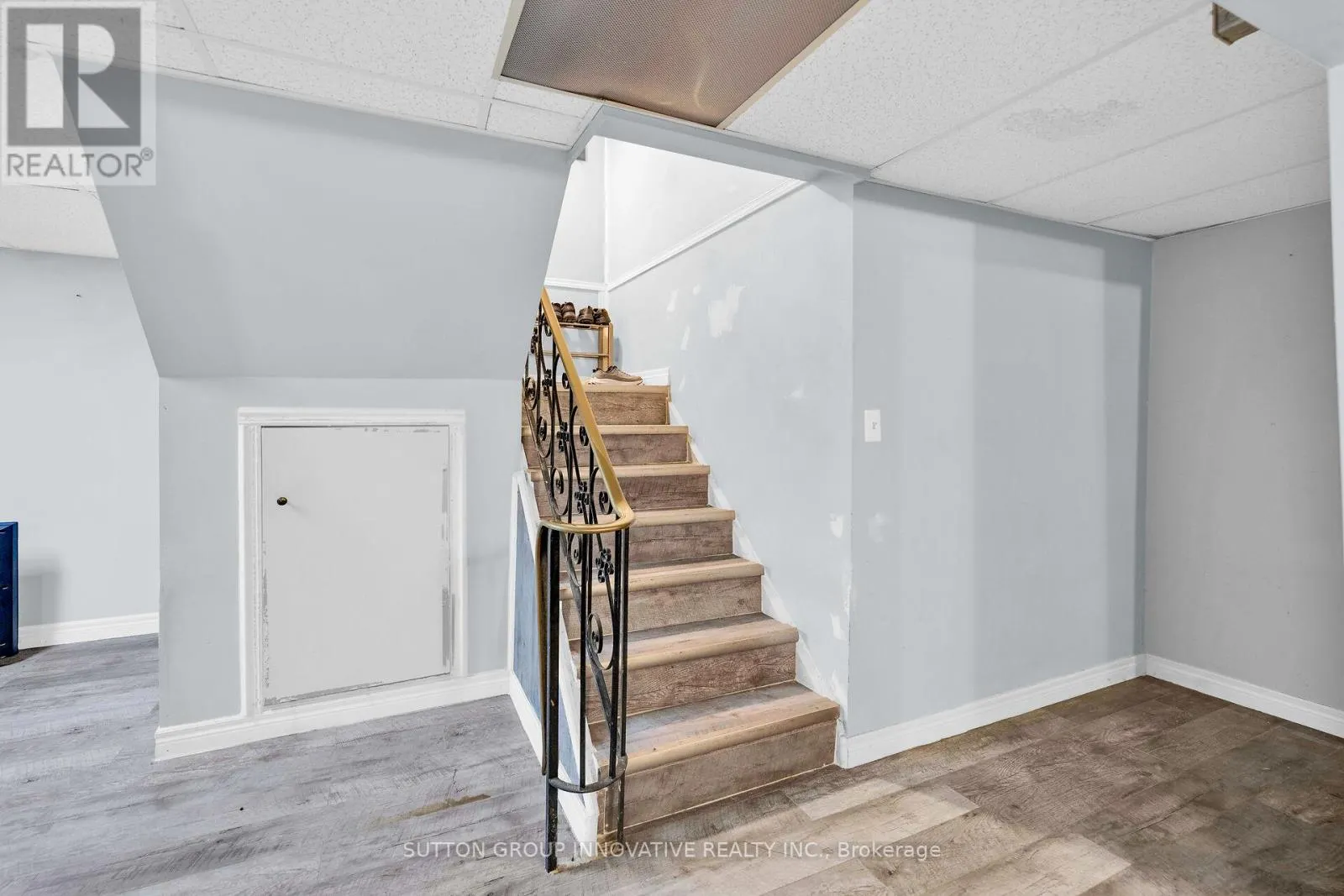 51 SHADYSIDE AVENUE