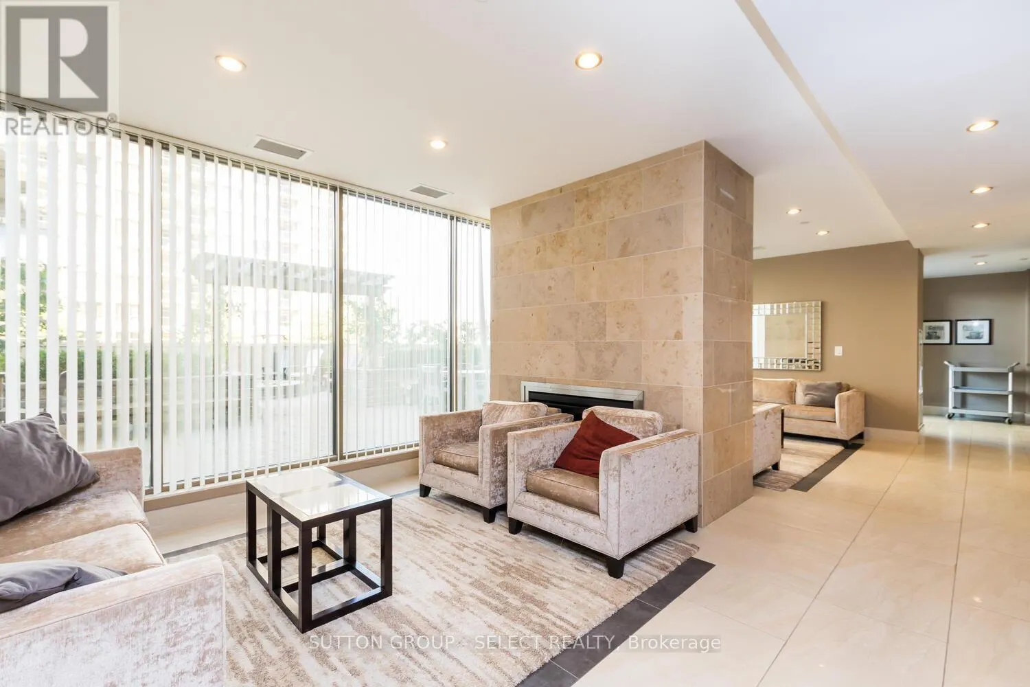 1110 - 330 RIDOUT STREET N, #1110