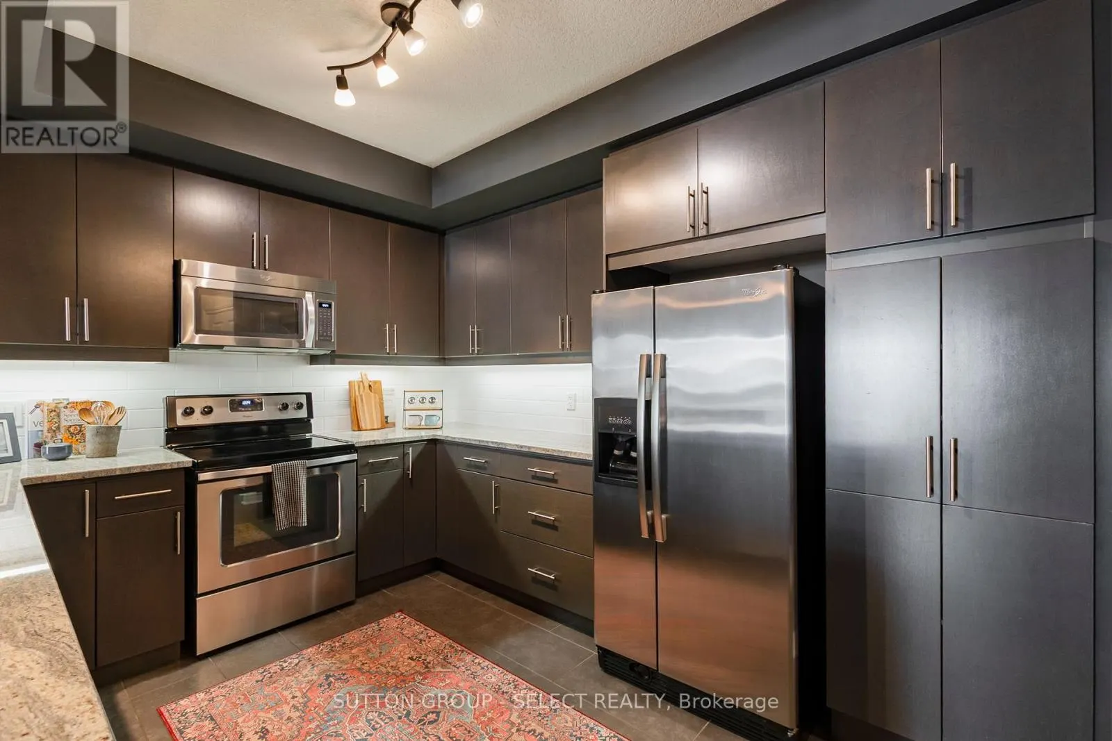 1110 - 330 RIDOUT STREET N, #1110