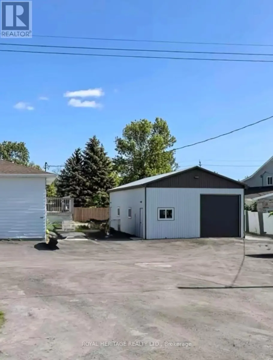 20 PIGEON LAKE ROAD