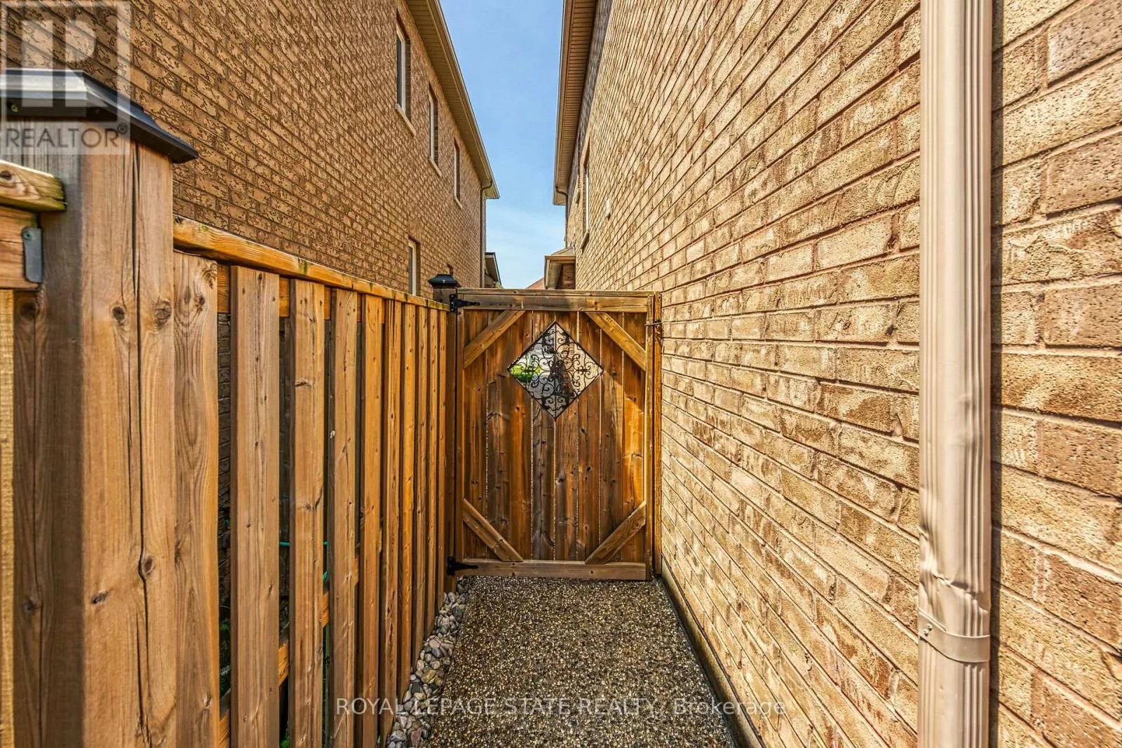 78 CHAUMONT DRIVE