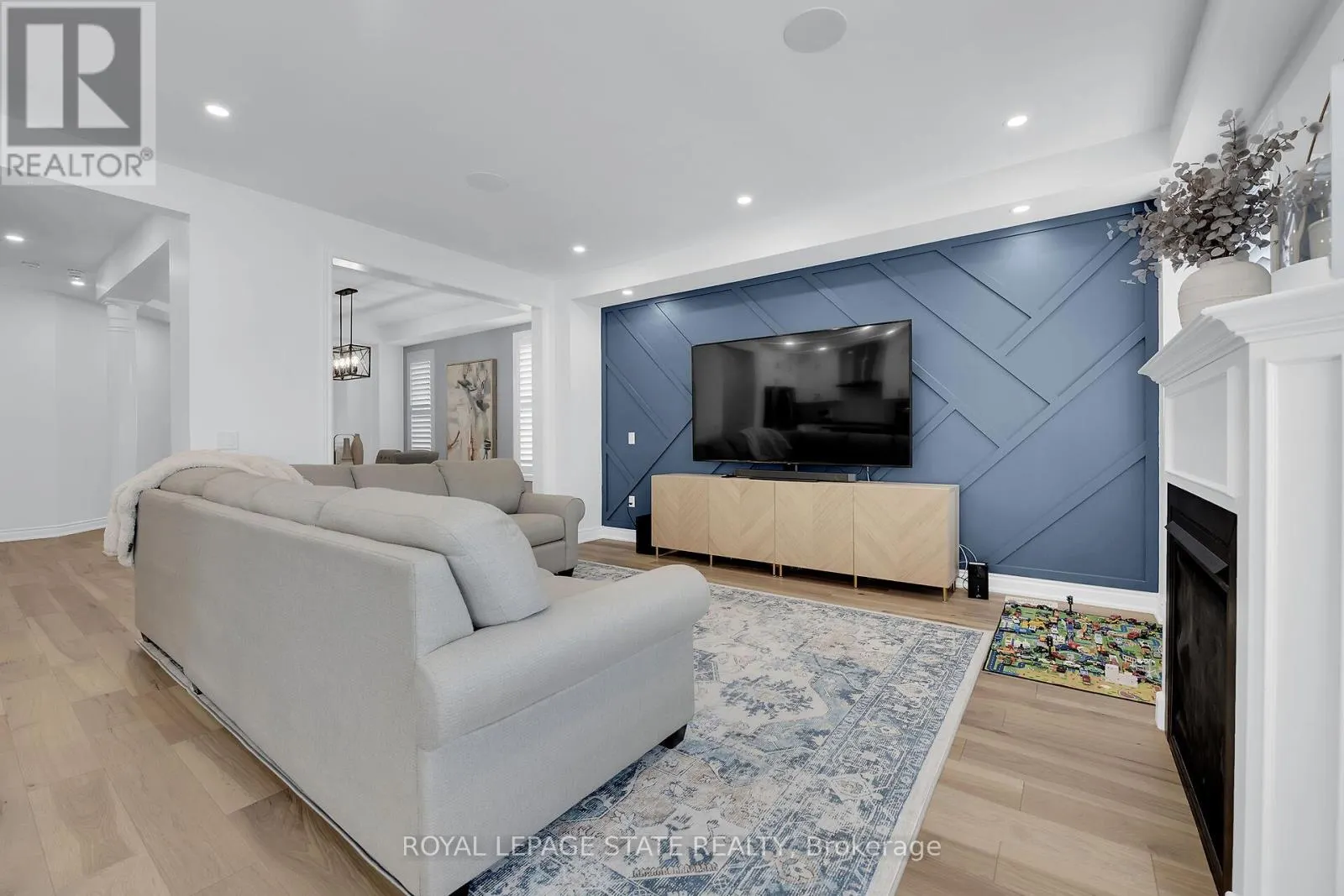 78 CHAUMONT DRIVE