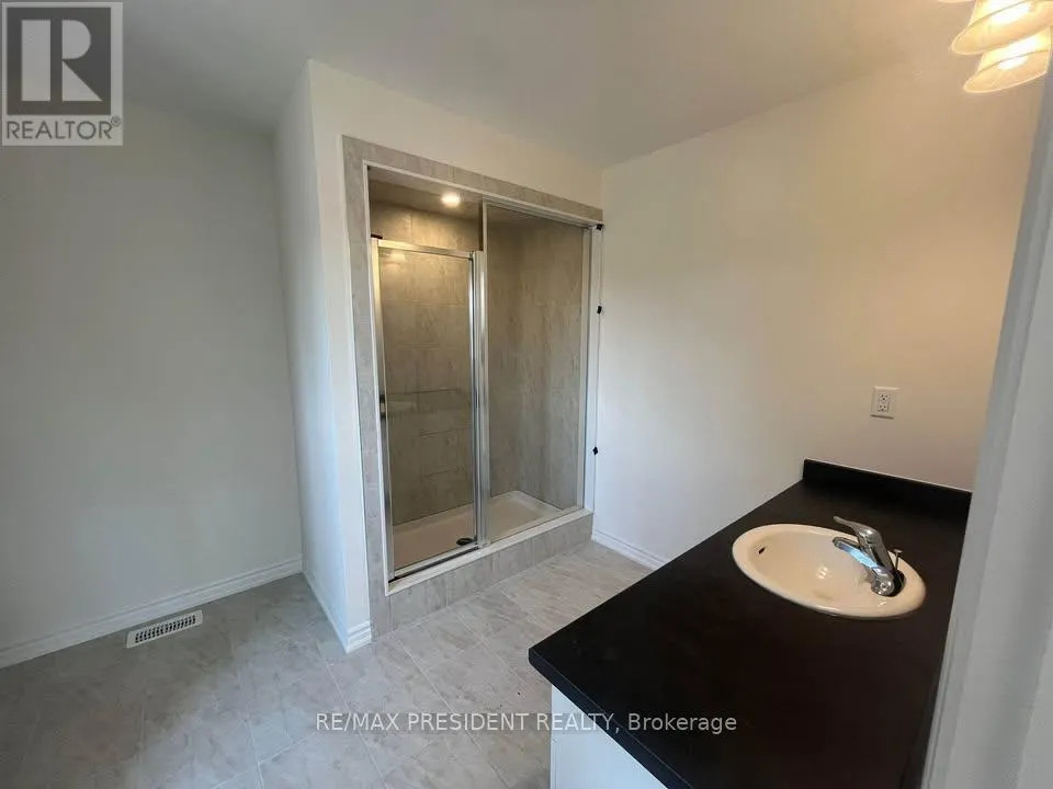 2 MCKERNAN AVENUE
