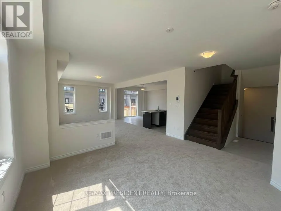 2 MCKERNAN AVENUE