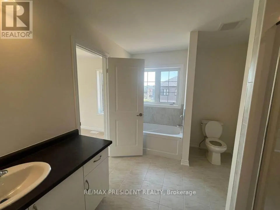 2 MCKERNAN AVENUE