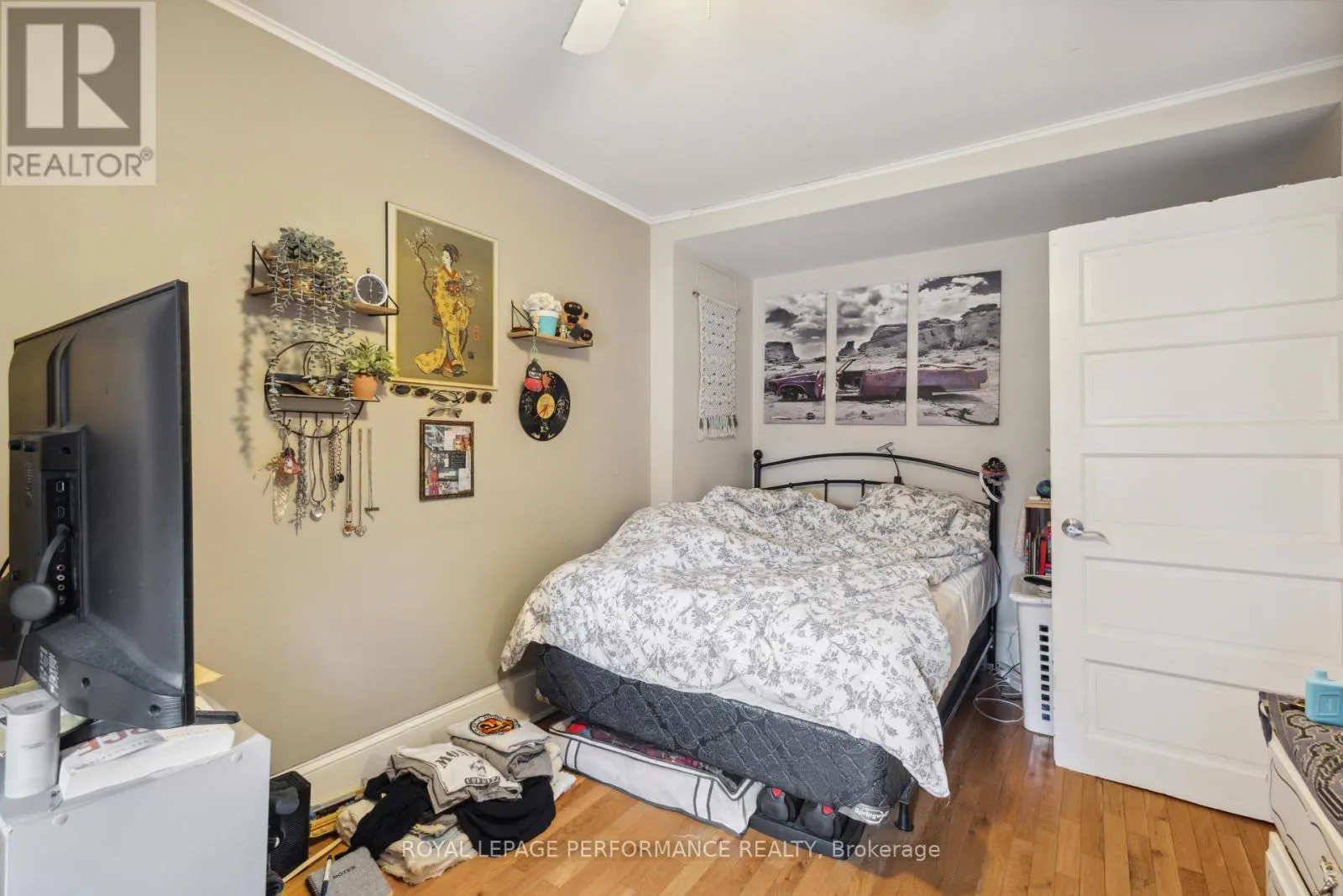 76-78-80 CAMBRIDGE STREET N