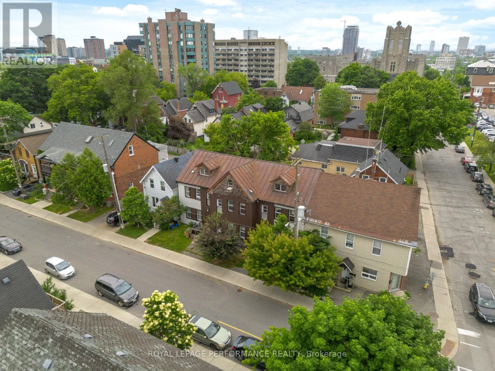 76-78-80 CAMBRIDGE STREET N