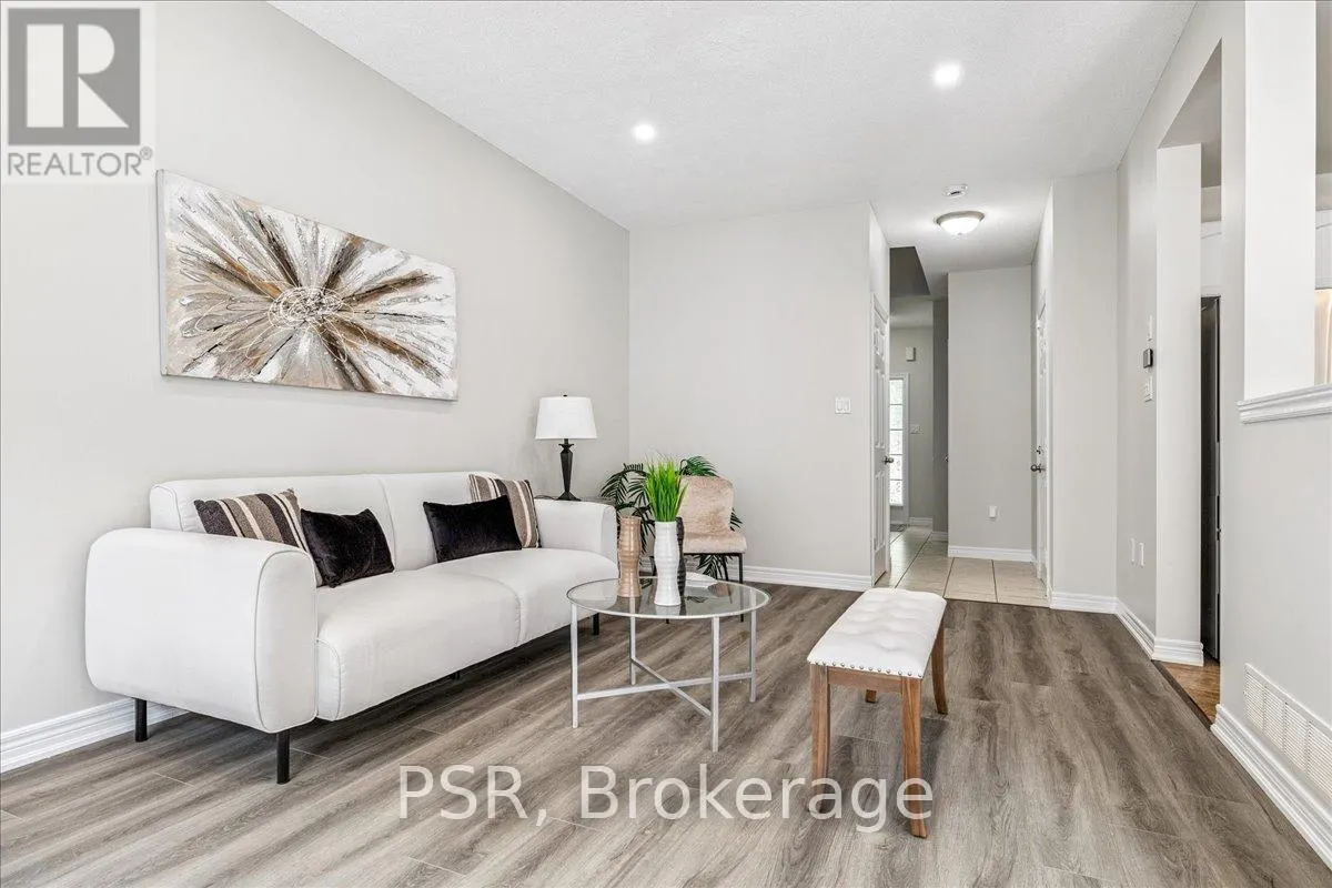 38 - 60 CLOVERLEAF DRIVE