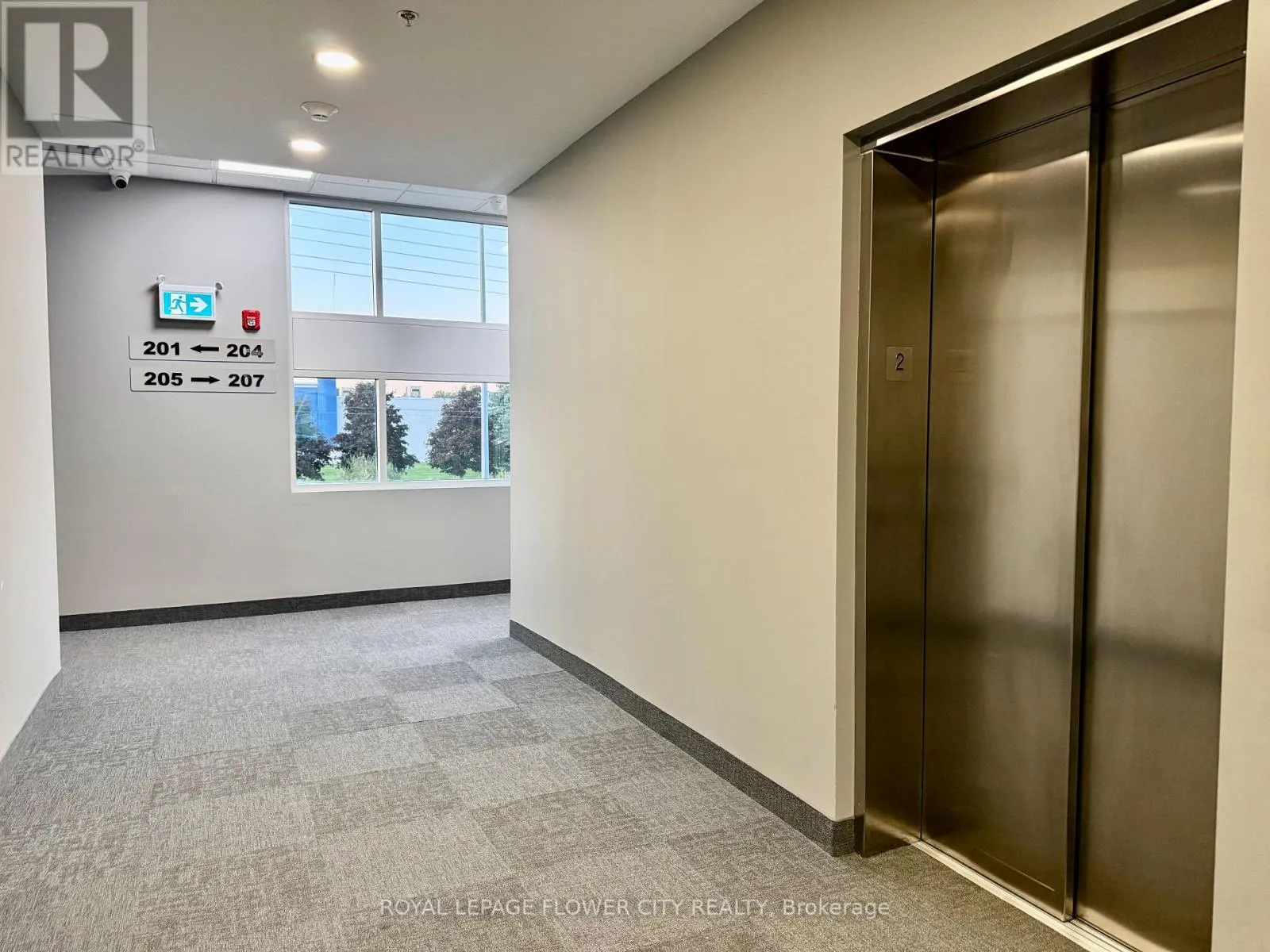207 - 1038 GARNER ROAD W
