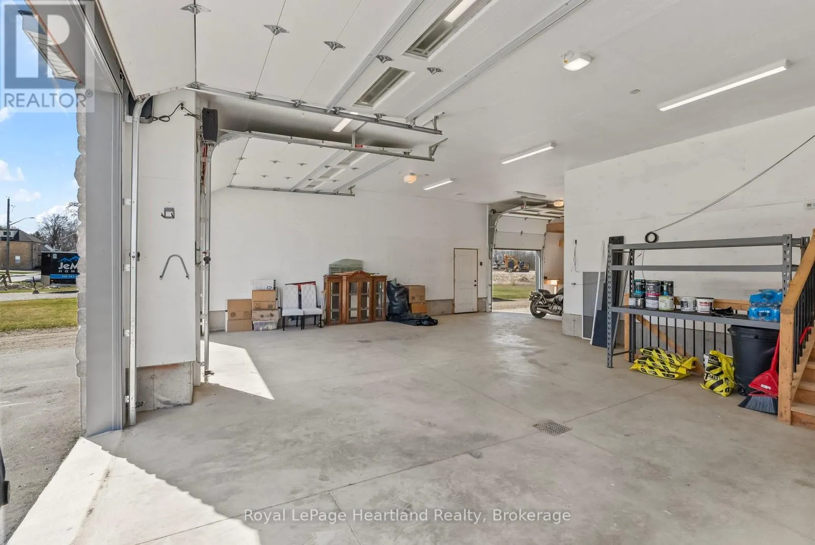 411 JANE STREET