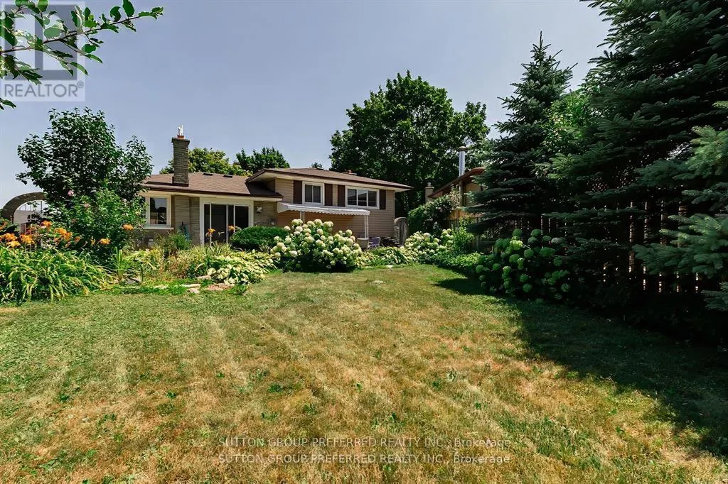 378 HUDSON DRIVE