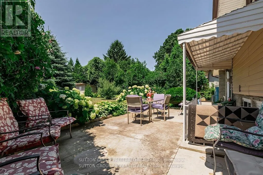 378 HUDSON DRIVE