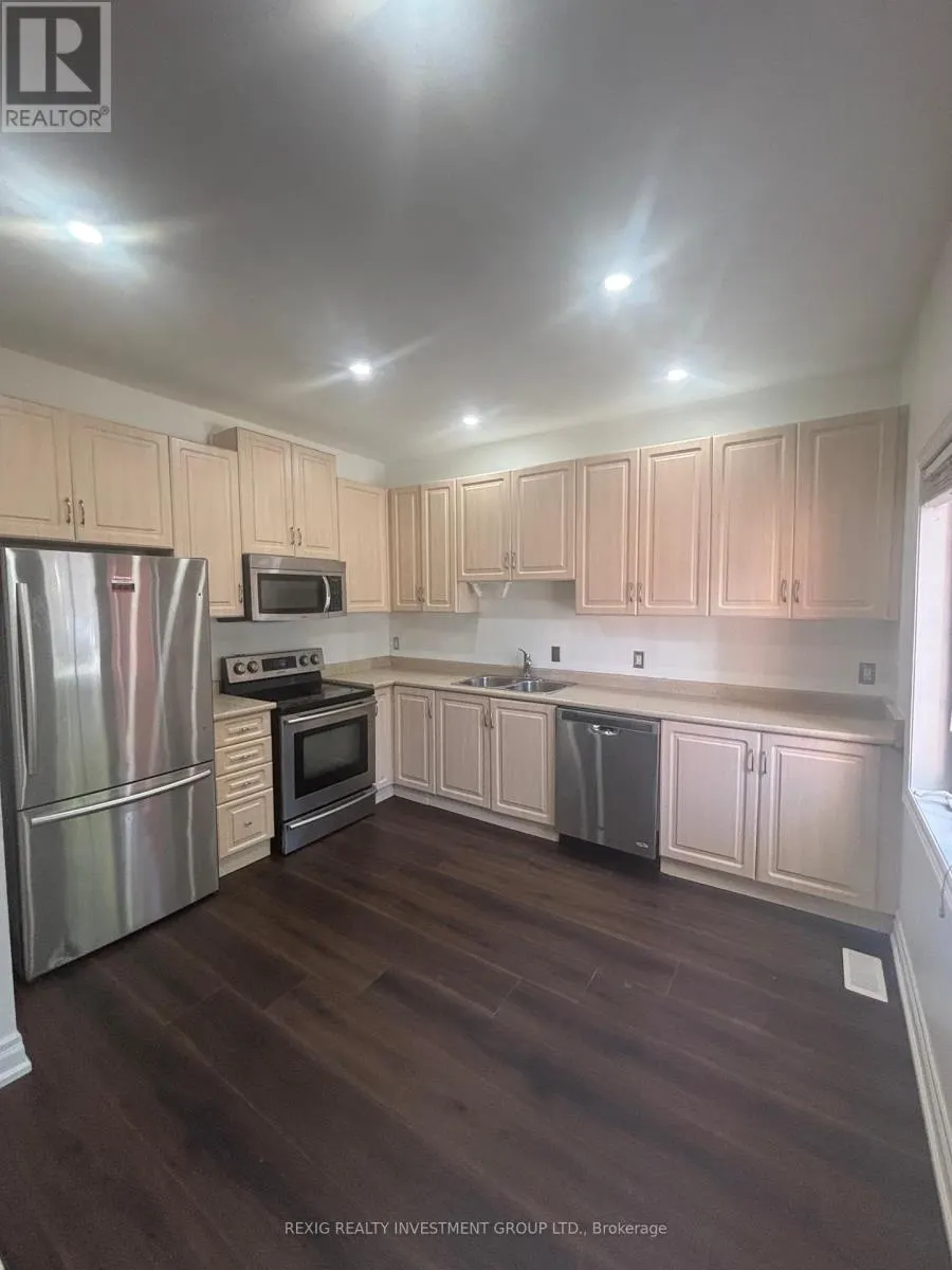 40 - 100 BEDDOE DRIVE