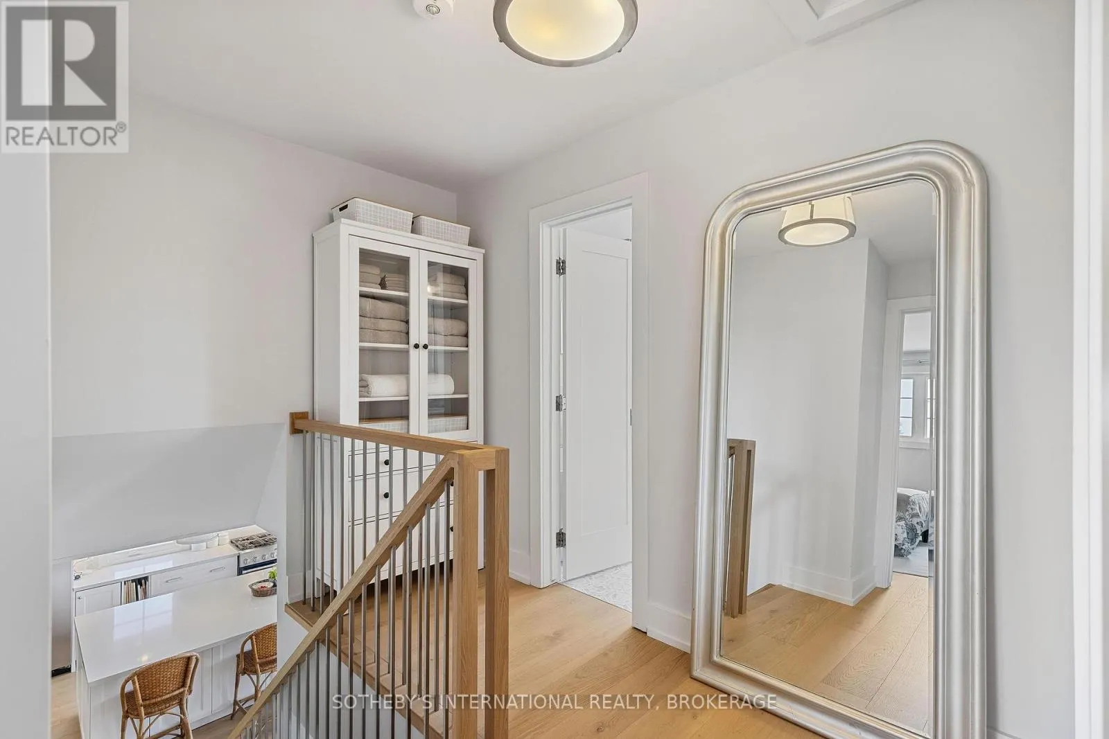 1219 LAKESHORE ROAD