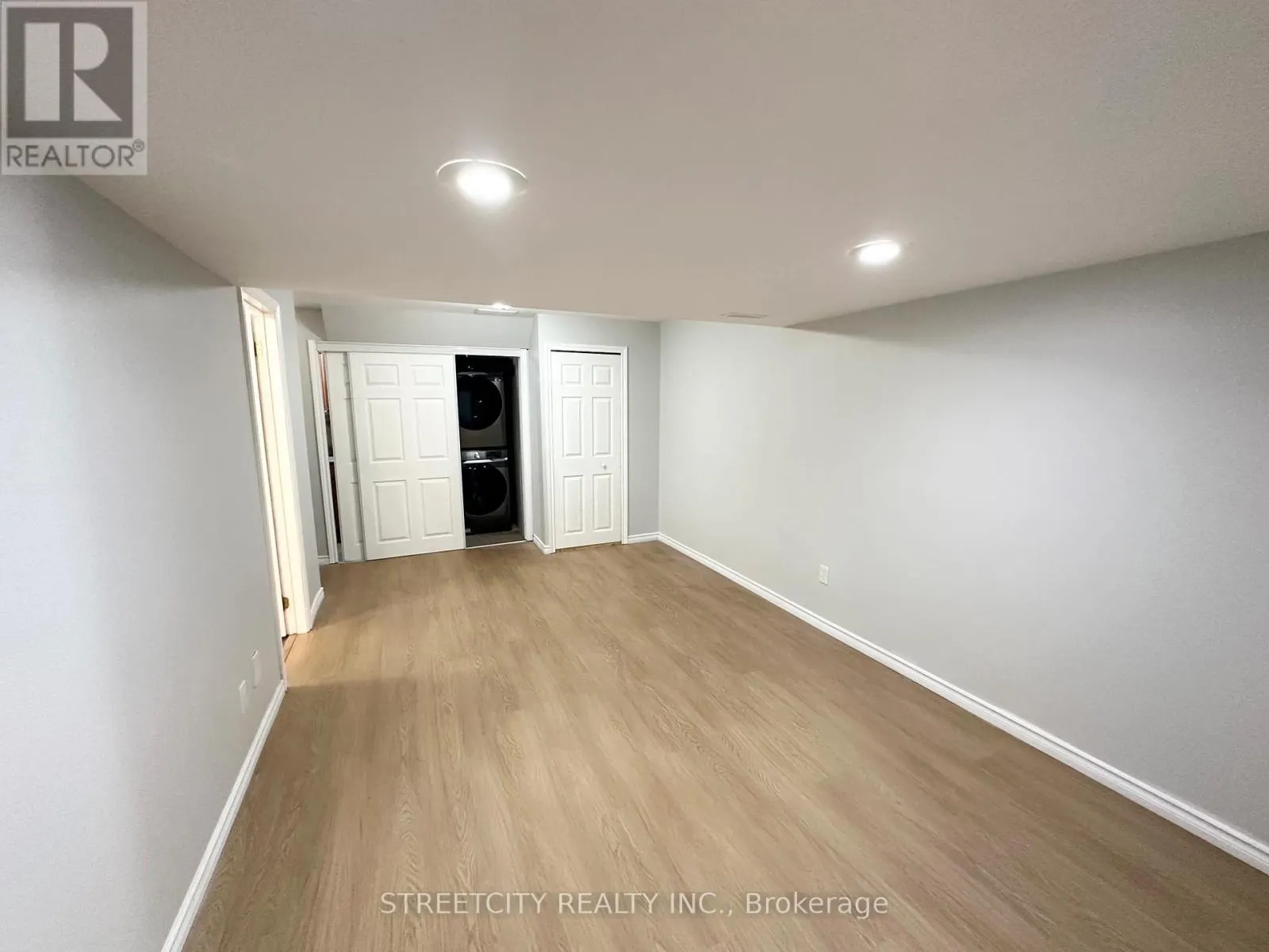 3053 MEADOWGATE BOULEVARD