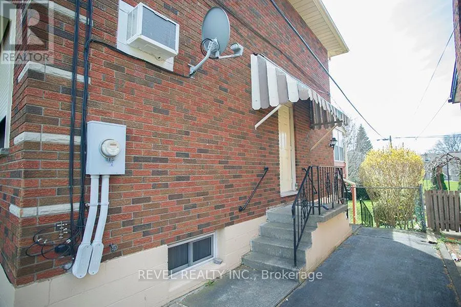 415 CHATHAM STREET