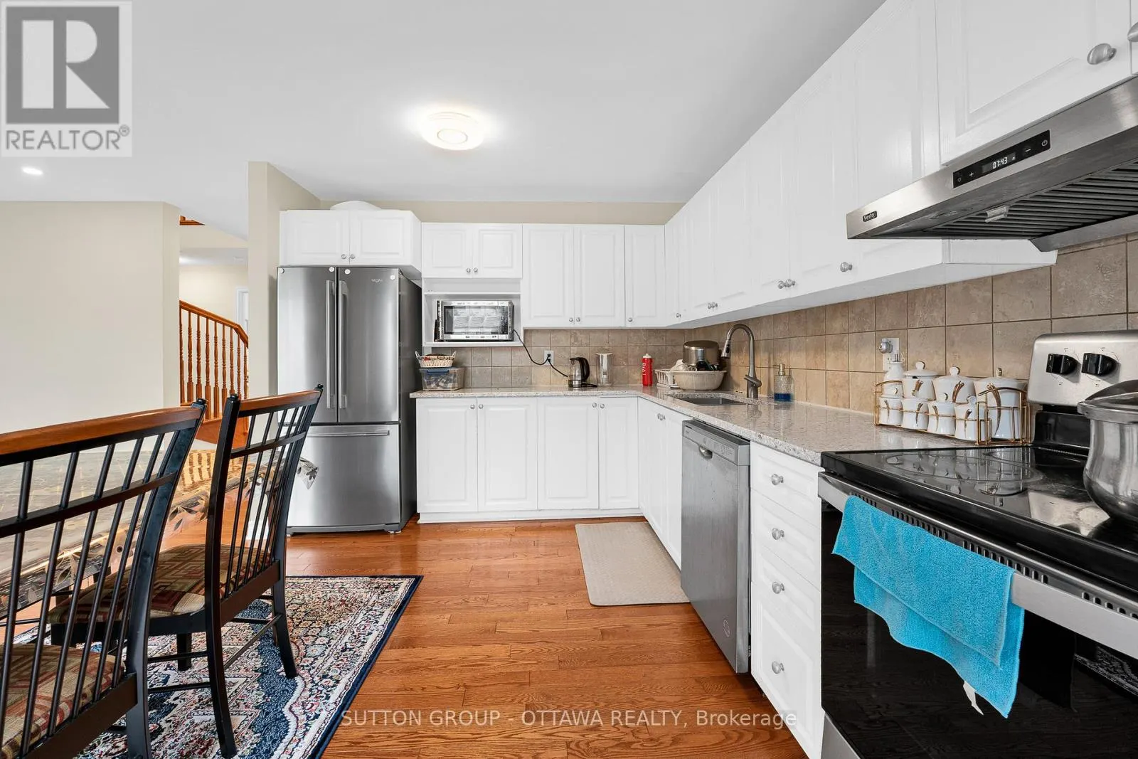 354 HAILEYBURY STREET