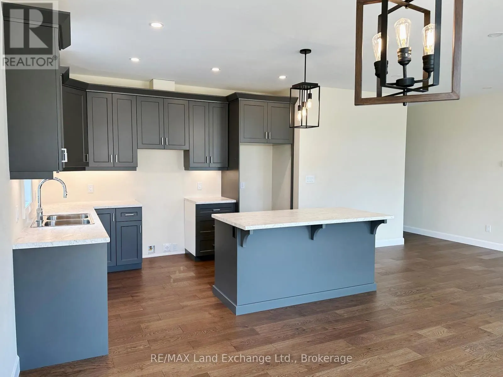 361 MCLEAN CRESCENT