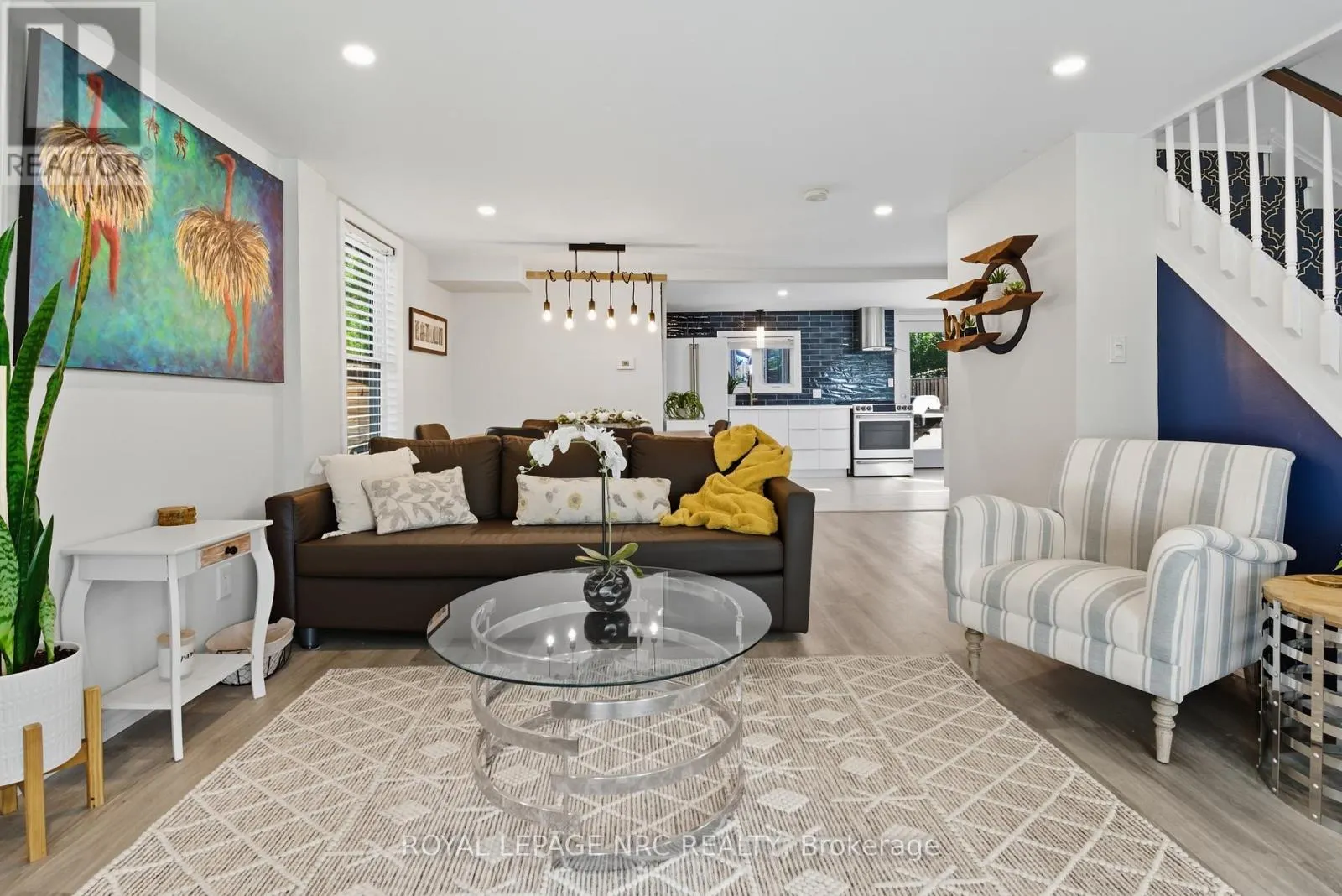 3964 ALEXANDRA ROAD