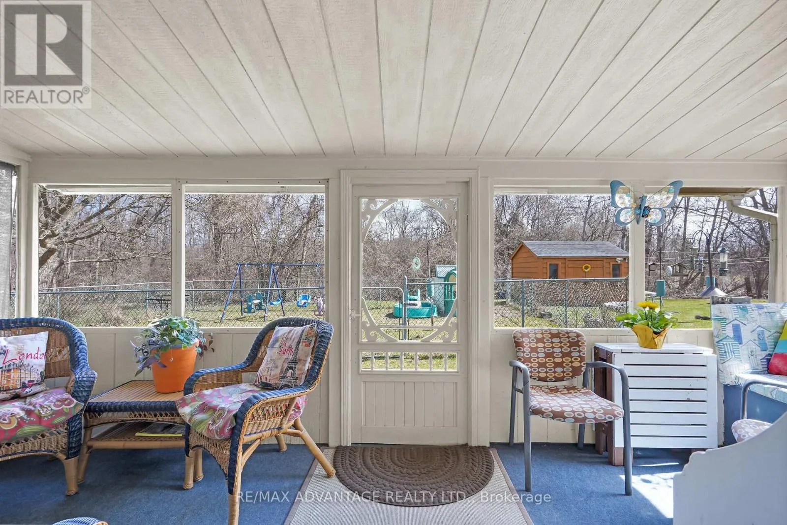 2678 DORCHESTER ROAD