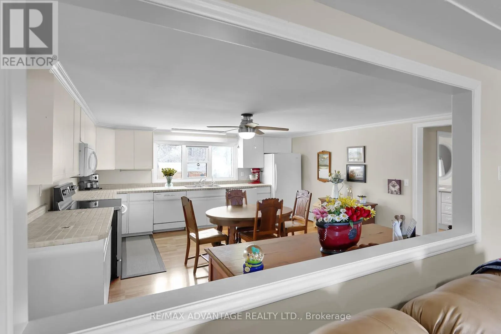 2678 DORCHESTER ROAD