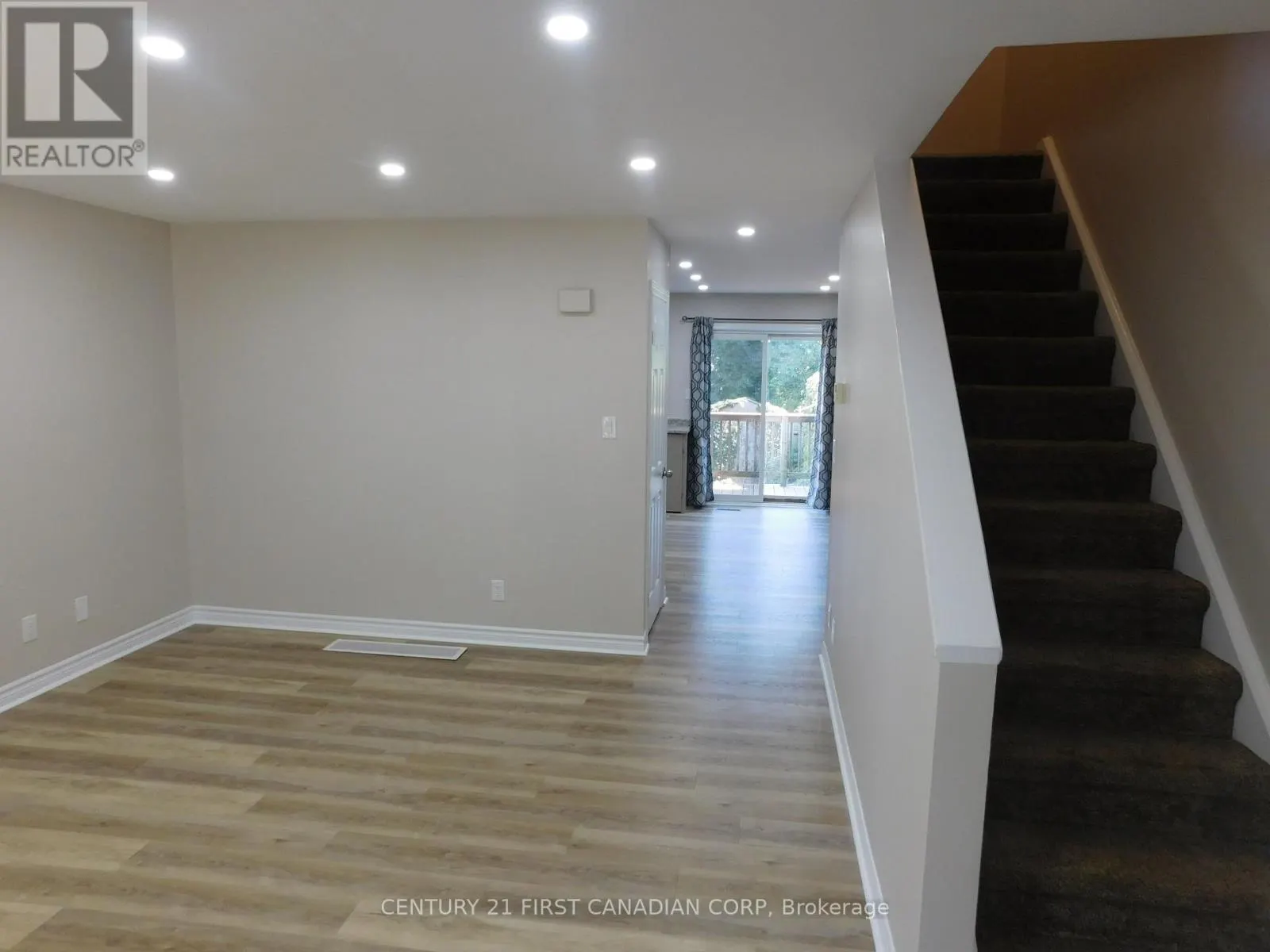 1160 LIMBERLOST ROAD