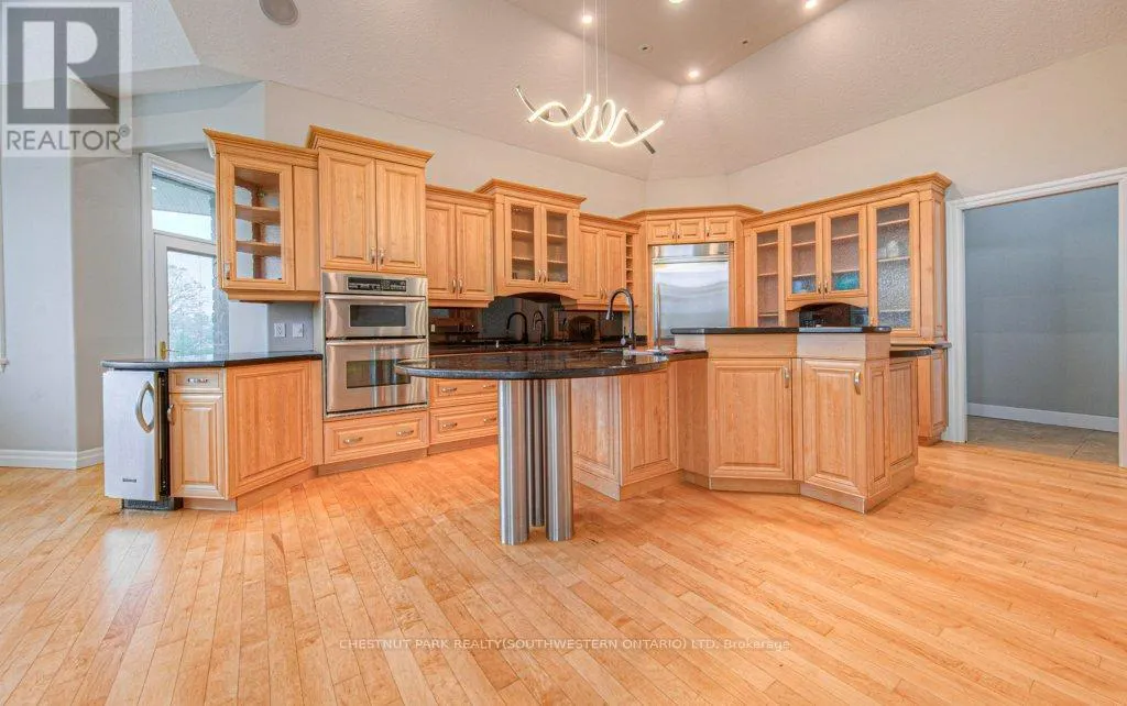 2930 NOTRE DAME DRIVE