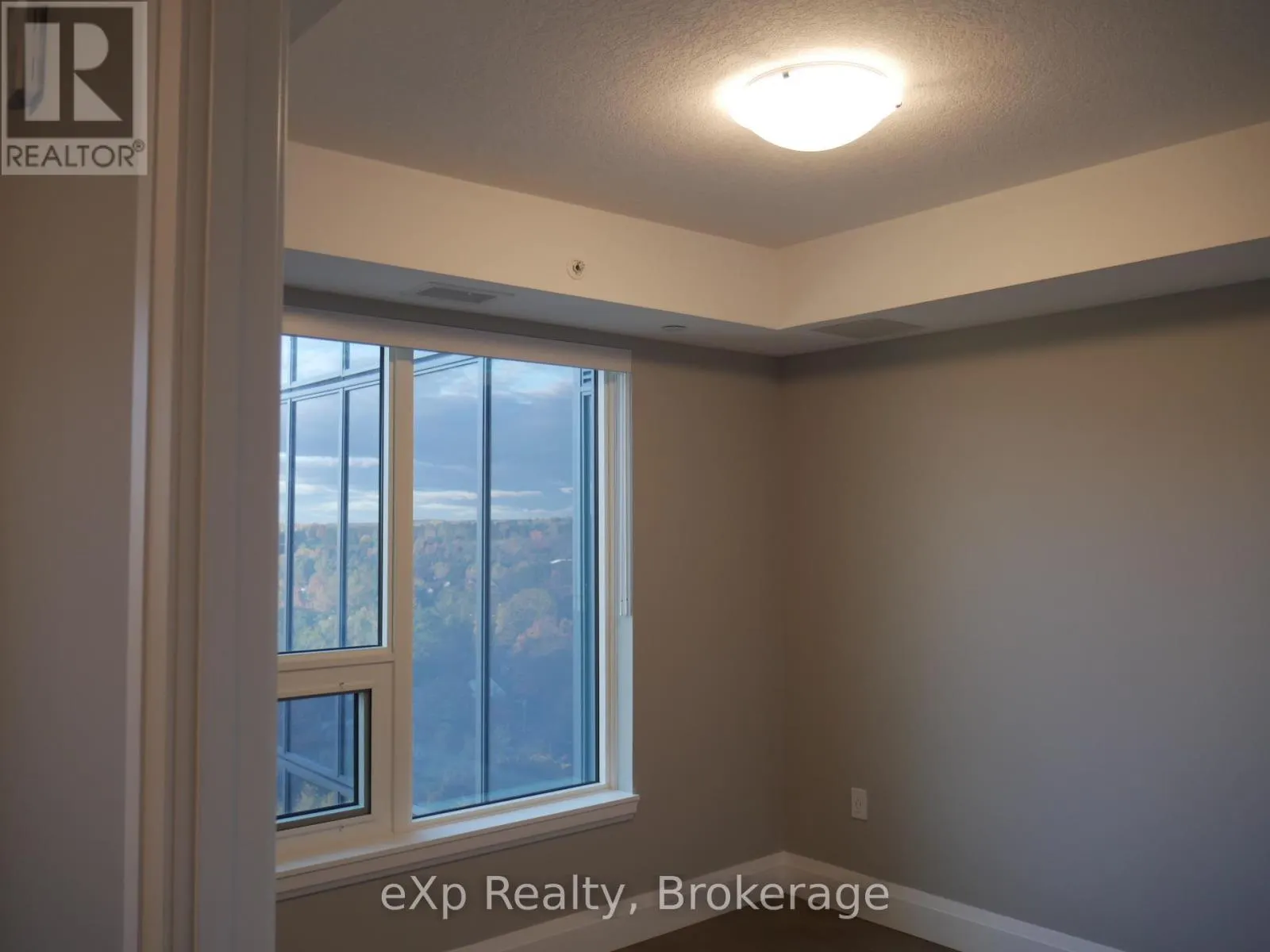 1203 - 93 ARTHUR STREET S, #1203